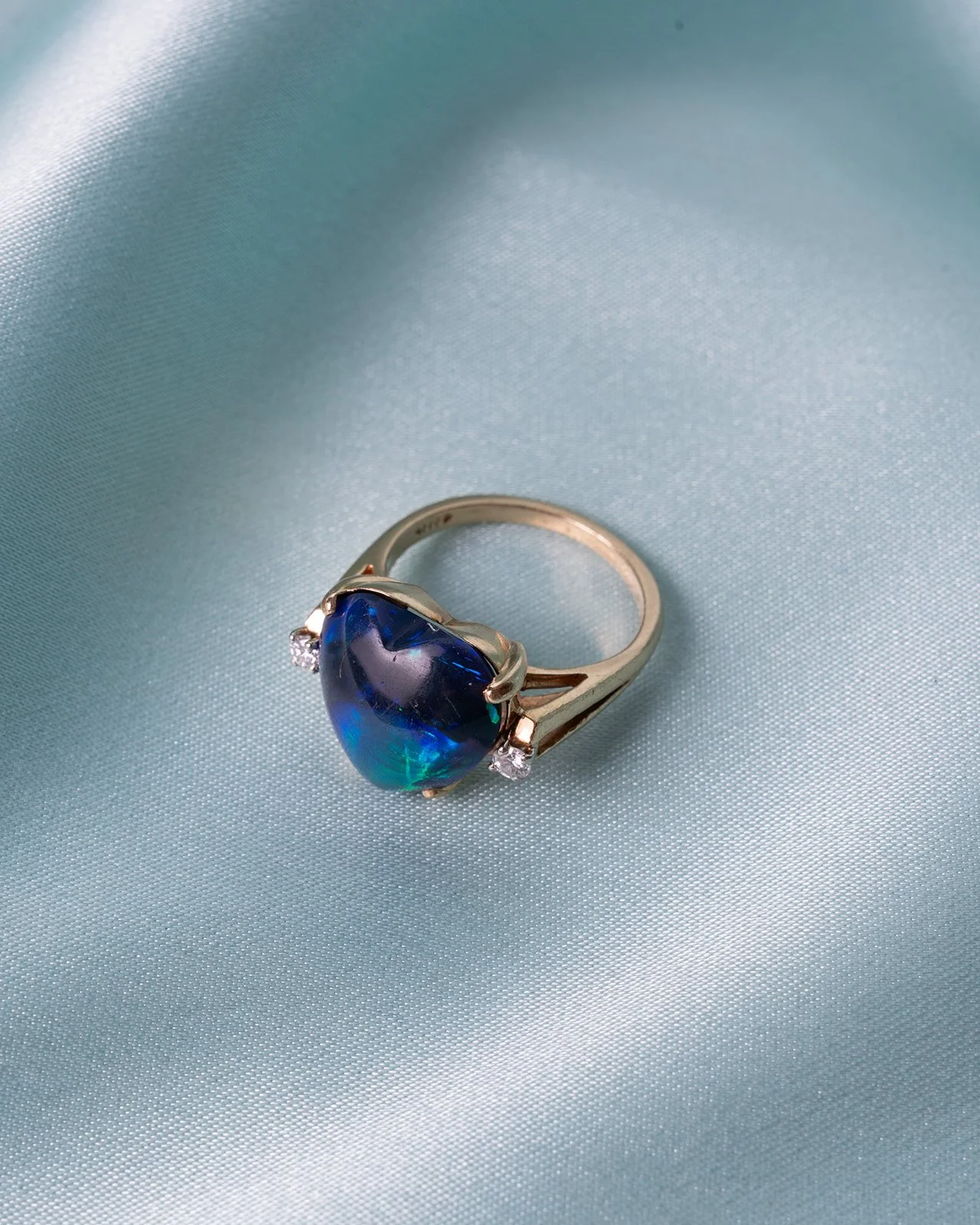 JessieMCoakley Photography_Gem Gossip_June Vintage Drop-42.jpg