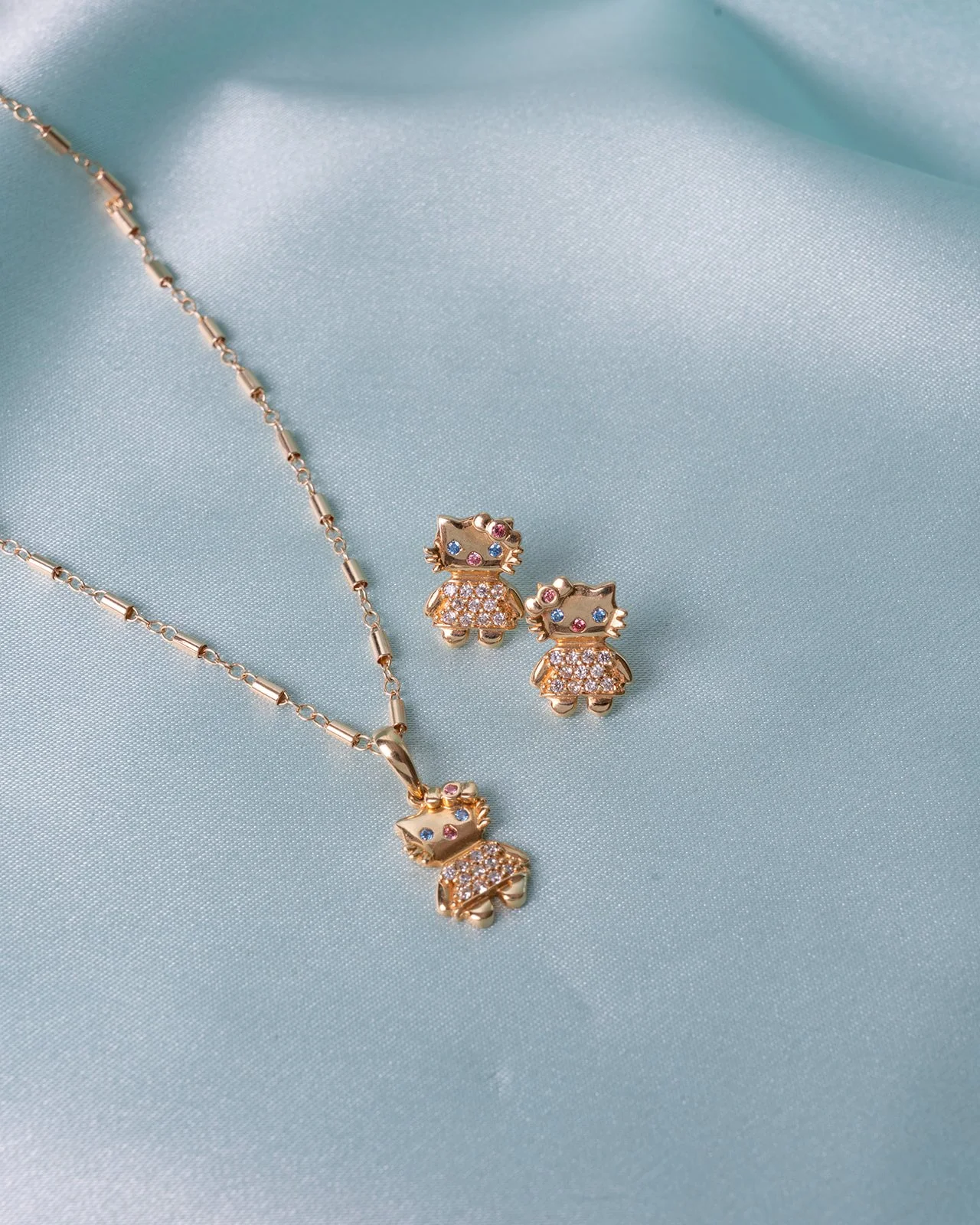 JessieMCoakley Photography_Gem Gossip_June Vintage Drop-63.jpg
