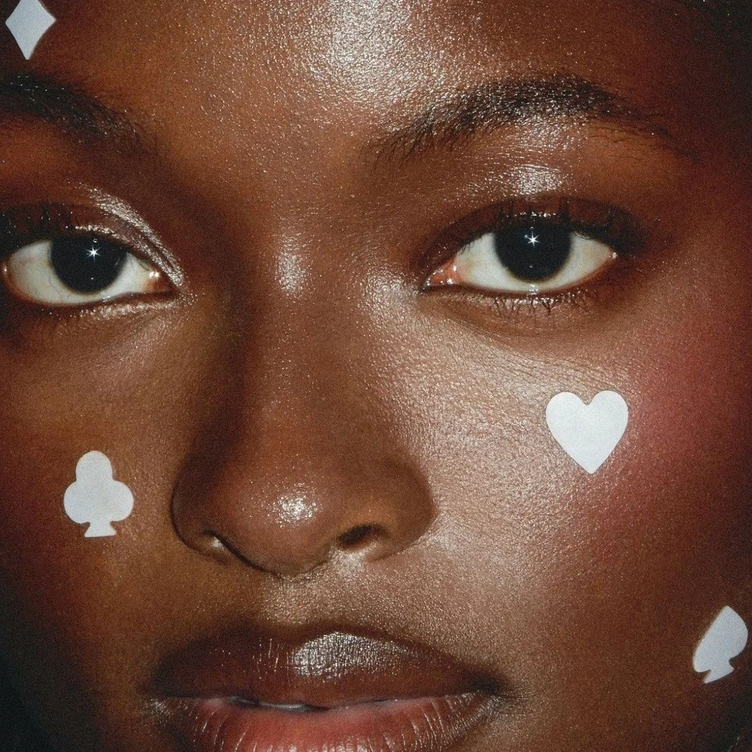 Pimple patches are having a moment.

Easy to wear throughout the day and designed to protect breakouts without disrupting your routine, pimple patches have quickly become a skincare staple.

And now, they&rsquo;re not just functional. From stars to c