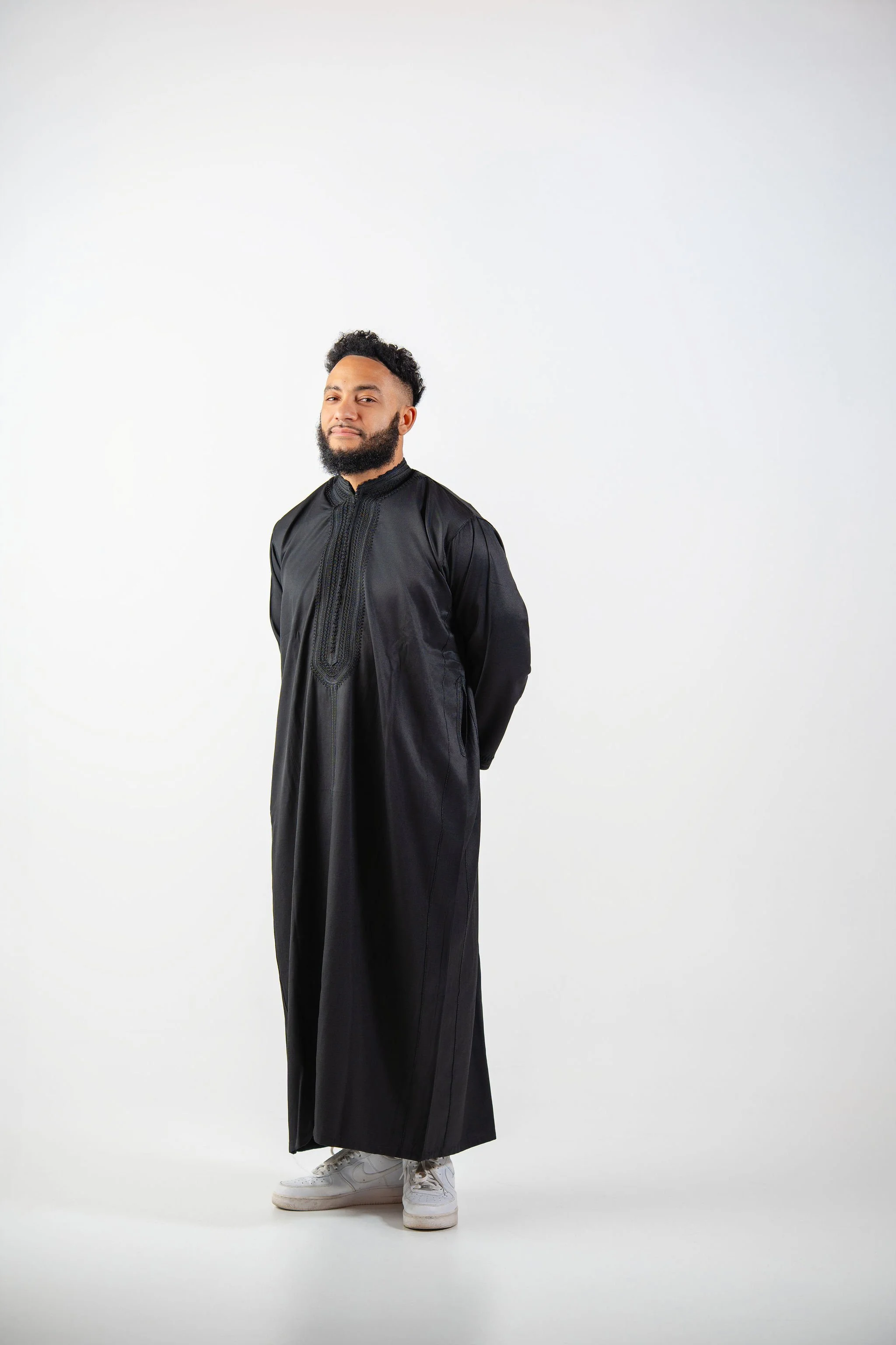 Black Kaftan