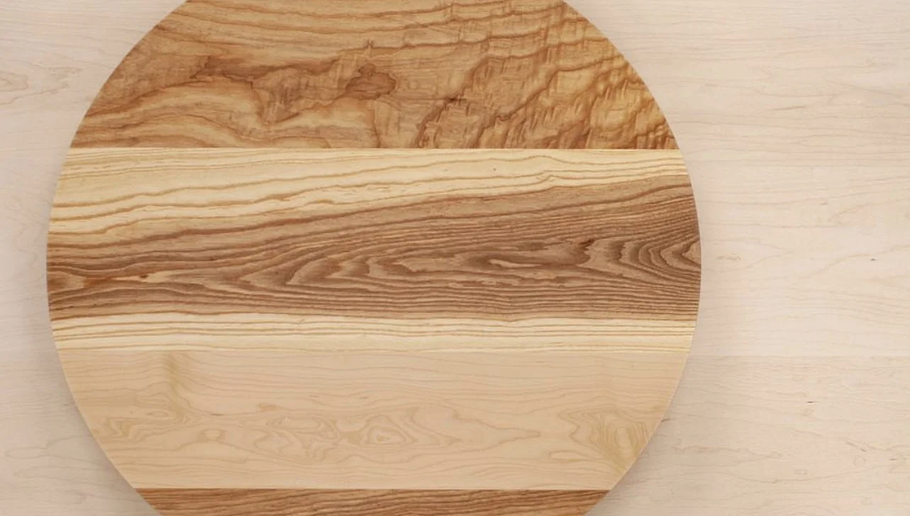 Custom Finish. Custom Cabinetry. Custom Furniture. Custom Millwork. Woodworking
Furniture Design. Custom Tables. Custom Kitchen Island. Custom Kitchen Cabinets
Custom Vanity. Custom Finishing. 