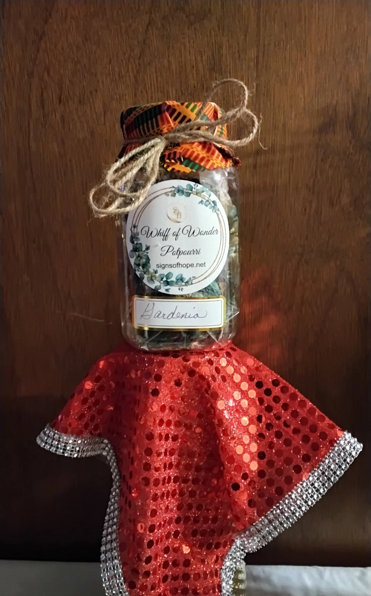 Whiff of Wonder Potpourri Jar