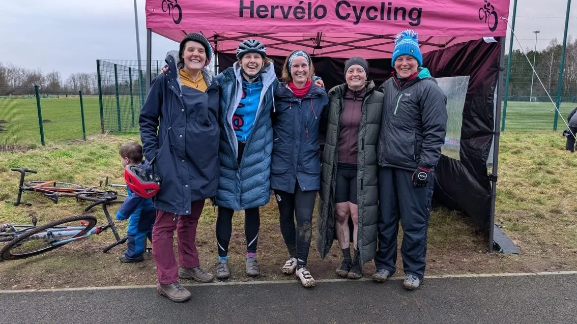 Superquaich CX at Linlithgow 

Regular racers and those just dipping their toes in the world of CX all having a great time, supporting each other round the course!

Photos by Gordon Scott