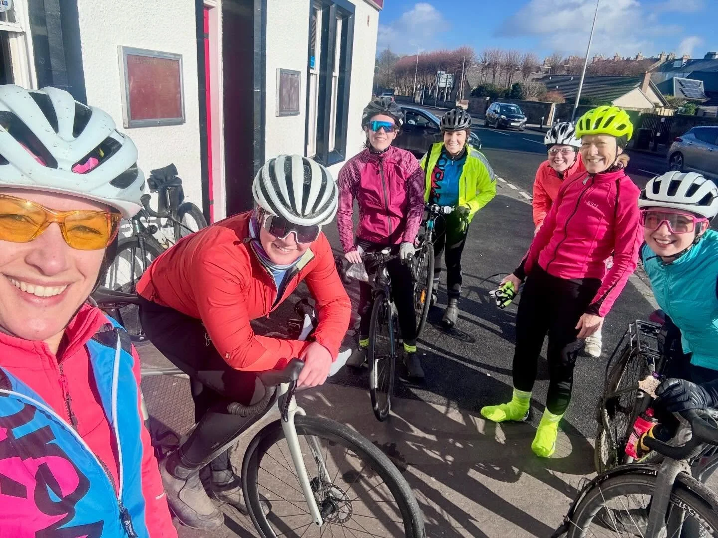 First club road ride of the year and the sun was out! Made the terrible headwind home slightly better 😄. 

#womenonbikes #roadcycling #womensupportingwomen