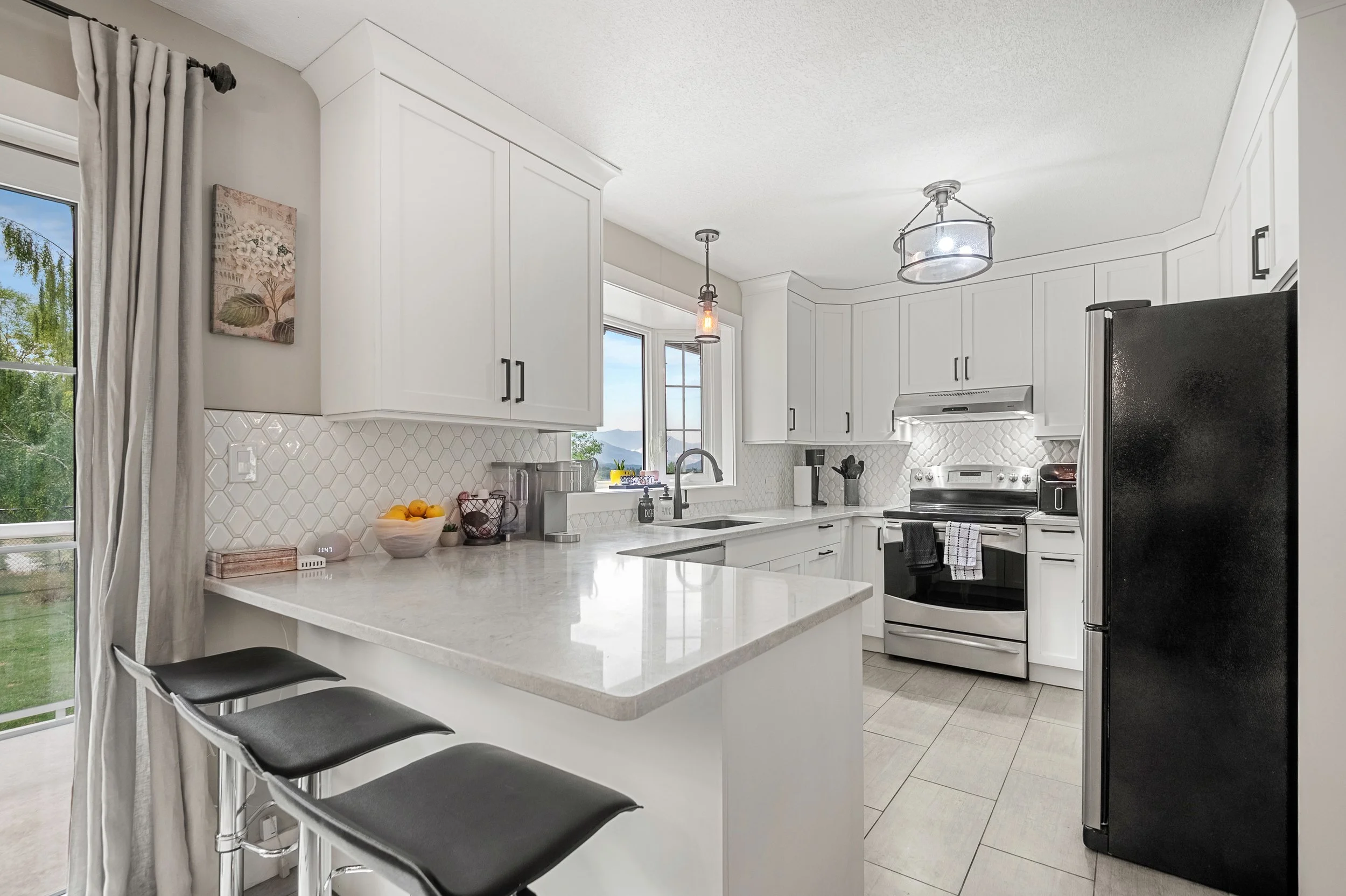 08.12.2023 - Mariah Runions - 1257 Valley View Dr Sparwood-11.jpg