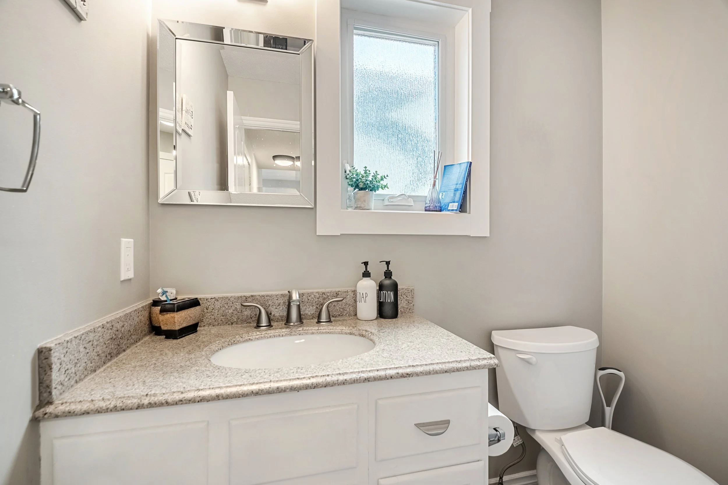 08.12.2023 - Mariah Runions - 1257 Valley View Dr Sparwood-20.jpg