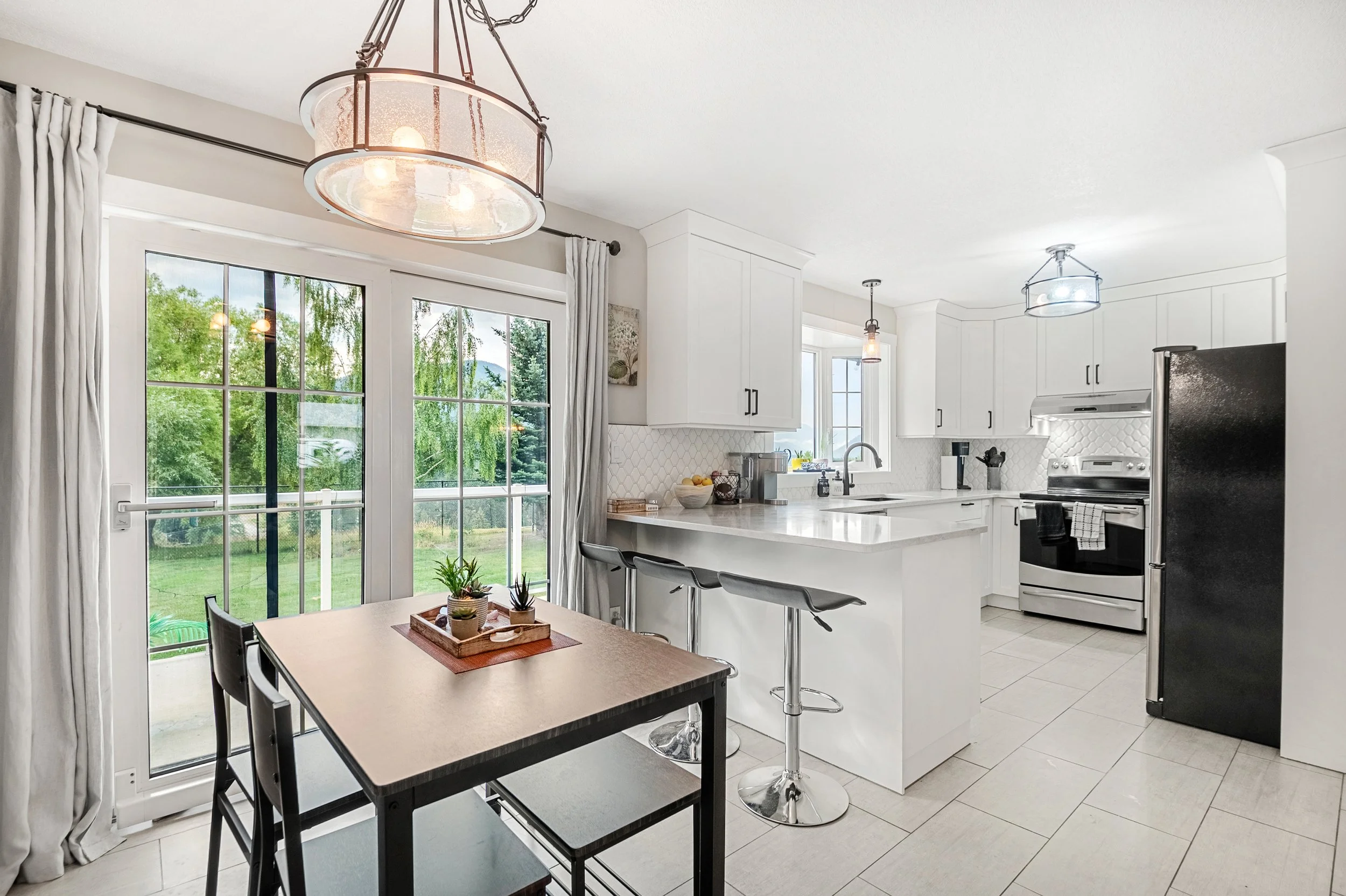 08.12.2023 - Mariah Runions - 1257 Valley View Dr Sparwood-16.jpg