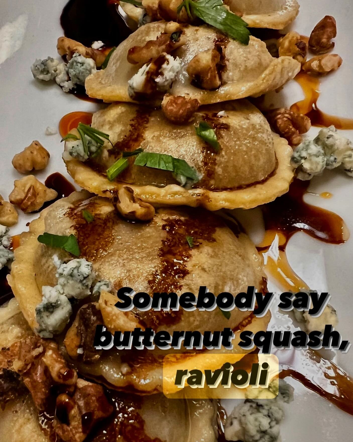 Butternut squash ravioli&rsquo;s  walnuts, gorgonzola cheese with a hot honey balsamic drizzle #bestkeptsecret @bestitalianrestaurant #freshigredients #onlythebestforourcustomers