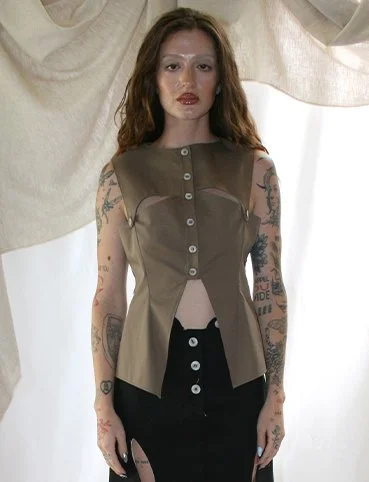 SS26 Arches Shirt Taupe Front.jpg