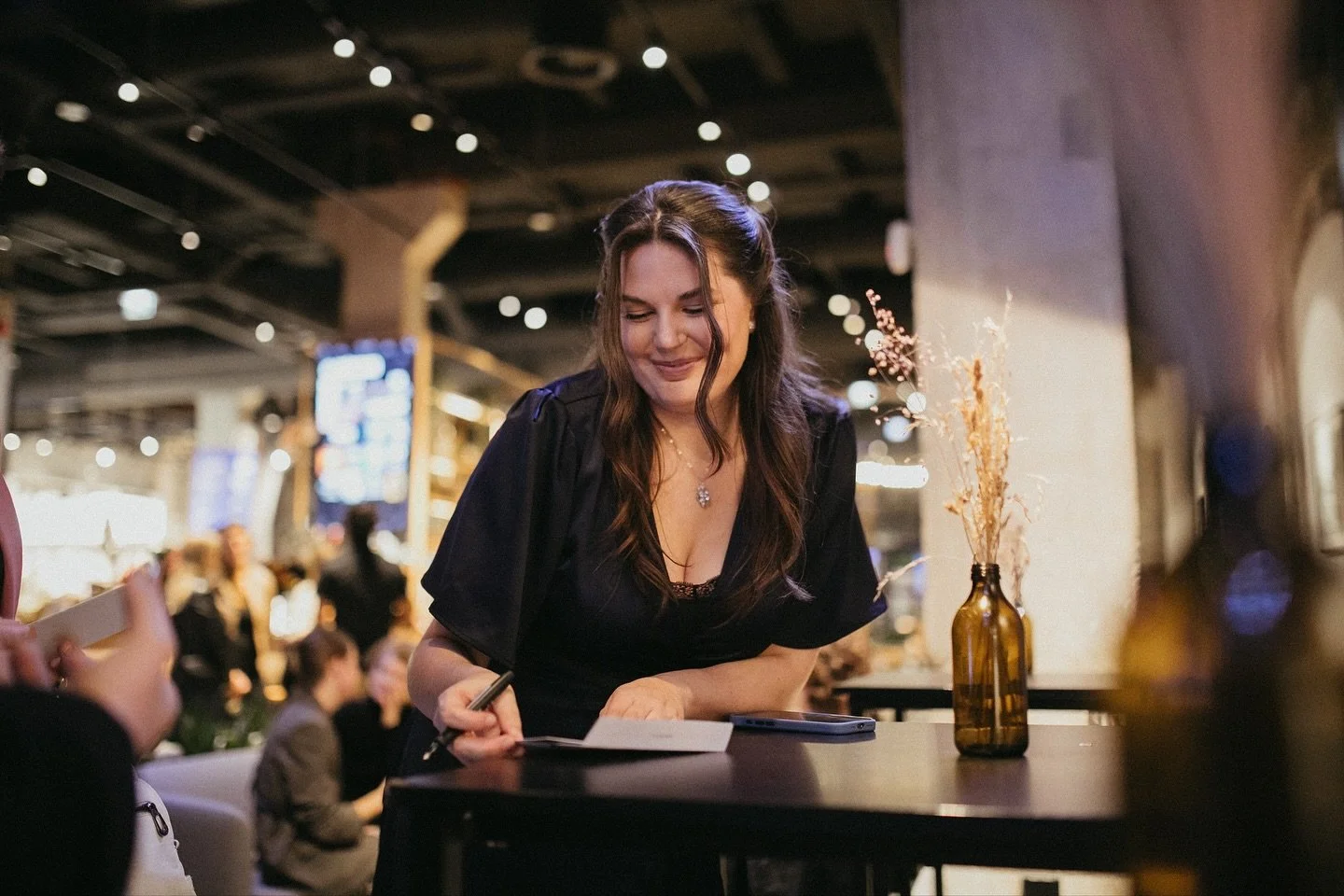 A(R)MOR AVAMISE PILDIGALERII
II osa 🎞️🪩

Pildid @hanna.o.bender