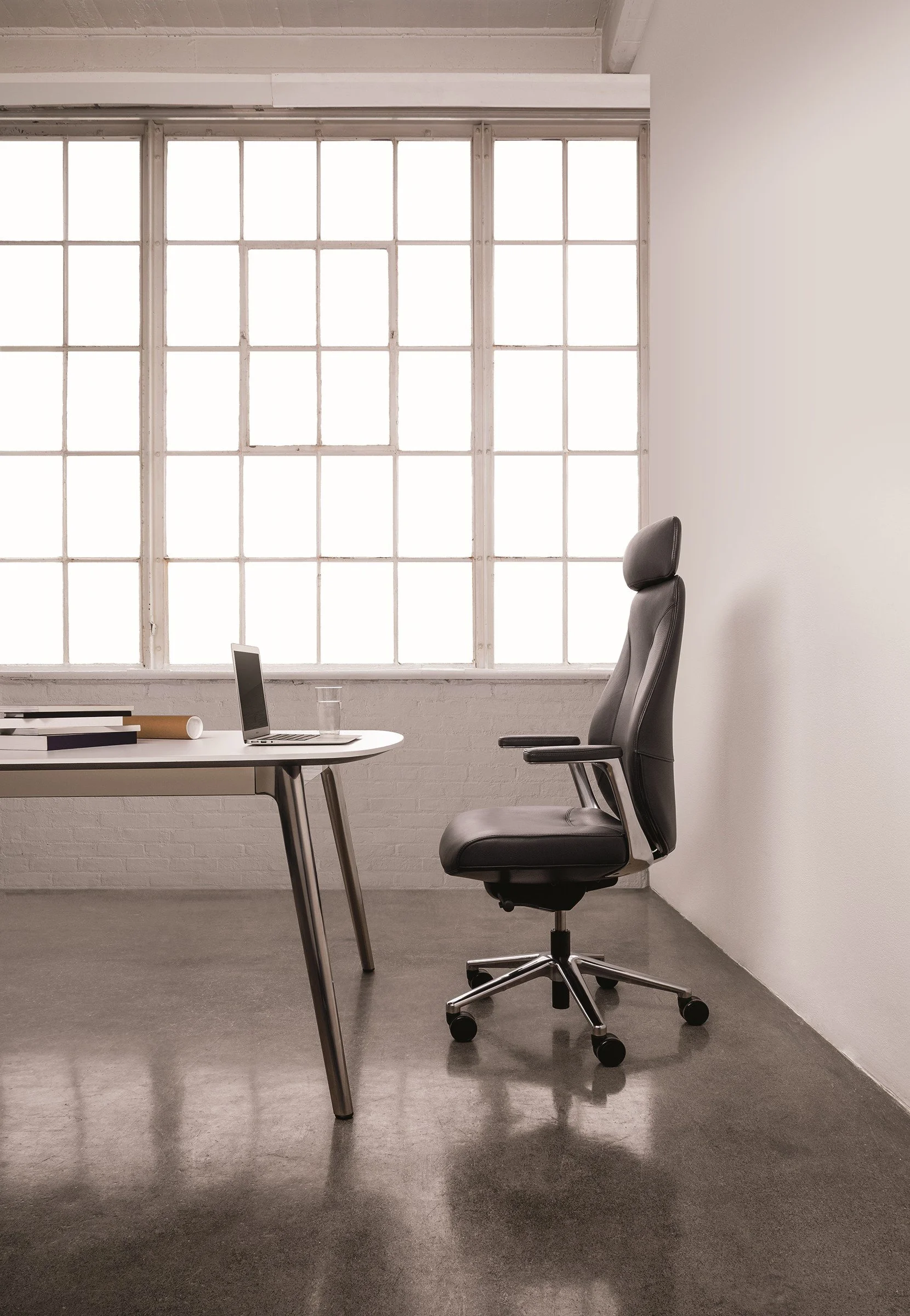 Unity_6972_Desk.jpg