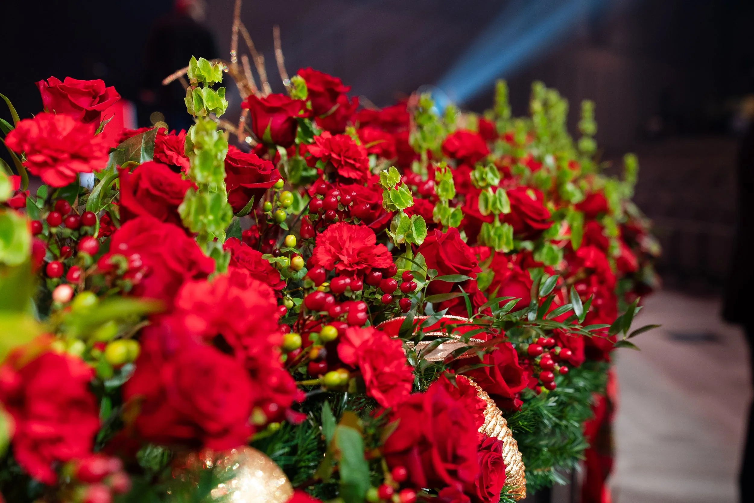 christmas-eve-flower-decor_55003749211_o.jpg