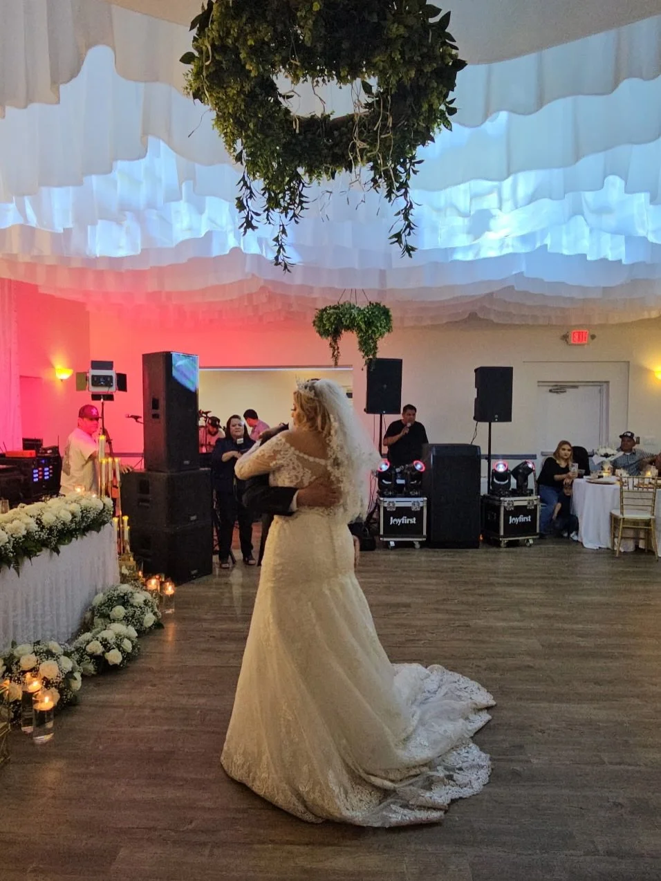 A Beautiful Wedding Celebration 🤍

Elegant details, timeless beauty, and a love story worth celebrating. Congratulations to the newlyweds on the beginning of their forever! ✨💍

📍 Sweeten Hall
9324 San Bernardino Rd
Rancho Cucamonga, CA 91730

Call