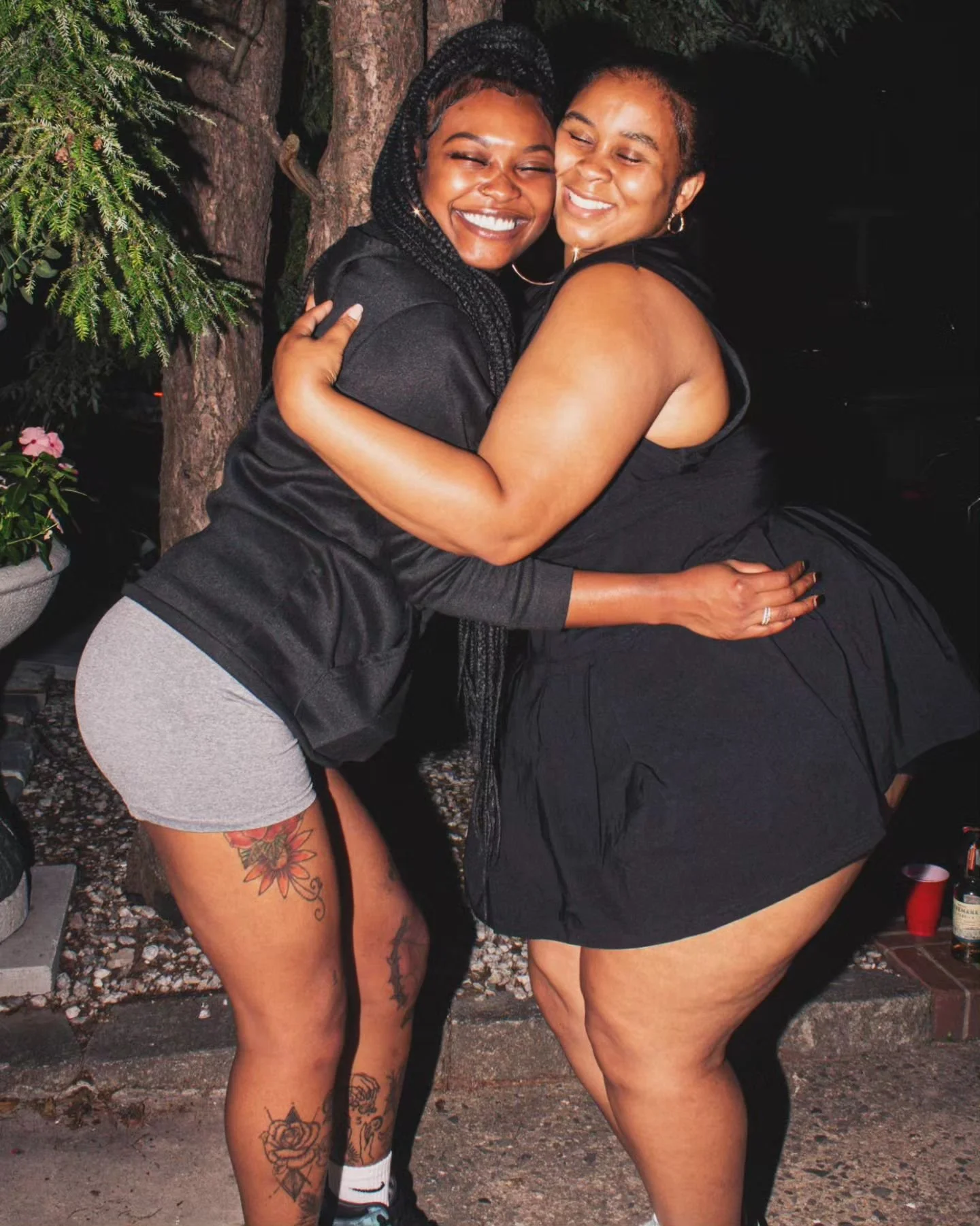 #bestfriends #summer #summervibes #dojacat #portrait