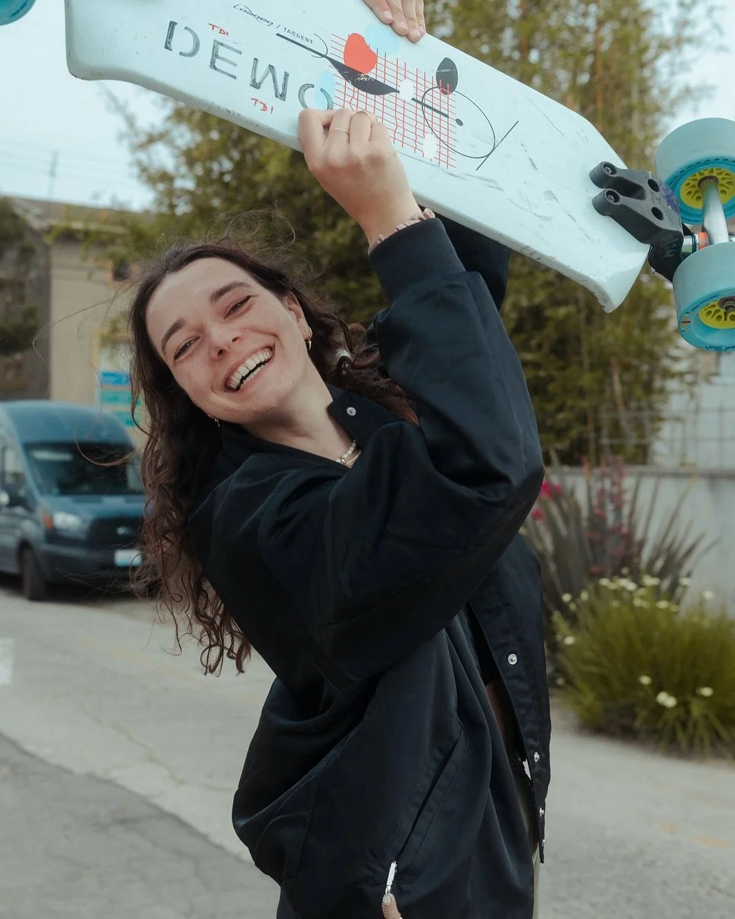 In my boards era ✨🌞🛹

Still pinching myself that 2025 was filled with not one, not two, but three awesome skate camps in Bali and LA 🌴 There is nothing more fun than bringing dope people together through skateboarding. Dream come true.

🛹 @loaded