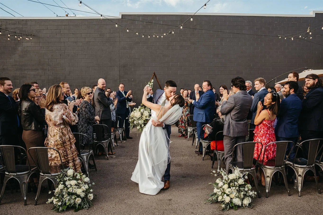 Ellyn + Jeremy + their people !!!
.
.
.
📷 // Nate
.
.
.
#denverweddingphotographer #skylightweddingphotographer #skylightwedding #denverwedding #denverweddingphotography #skylightdenver