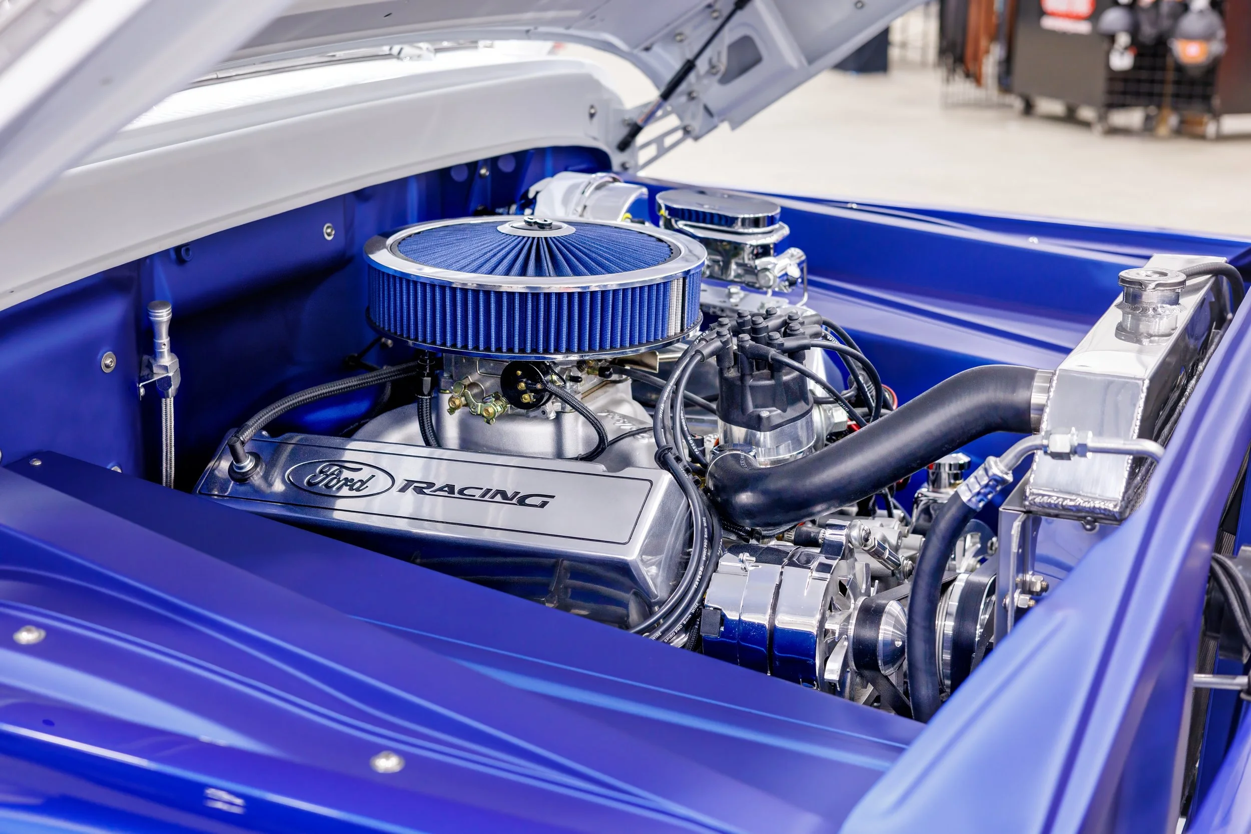 Una Ford F100 de 1963 por Wayne’s Hot Rods & Customs en Moncton