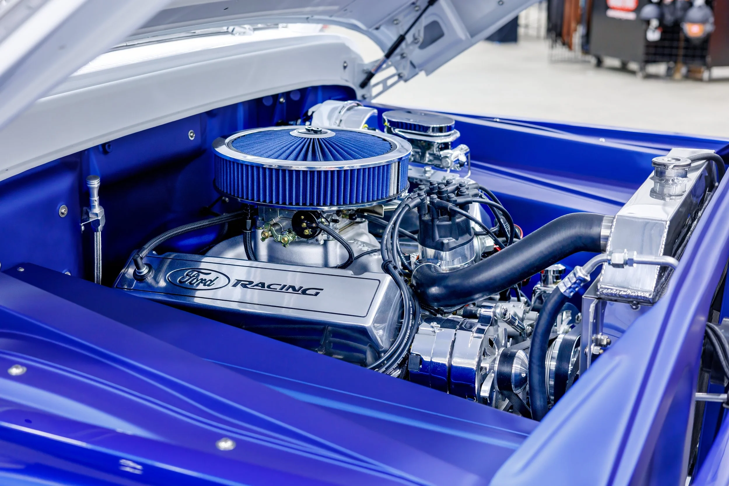 Un Ford F100 1963 par Wayne’s Hot Rods &amp; Customs à Moncton