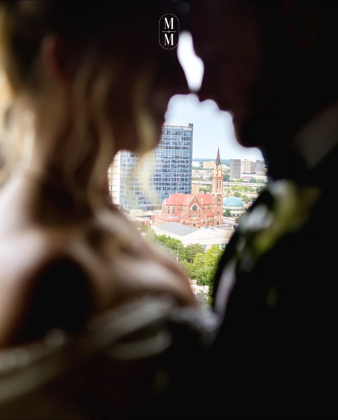 Celebrating with a thank you gift! Book your wedding in November and receive one roll of film, on me! I&rsquo;m celebrating my one year wedding anniversary and want to spread the love!

The fine print:
- Book your wedding between Nov 1&ndash;30, 2025