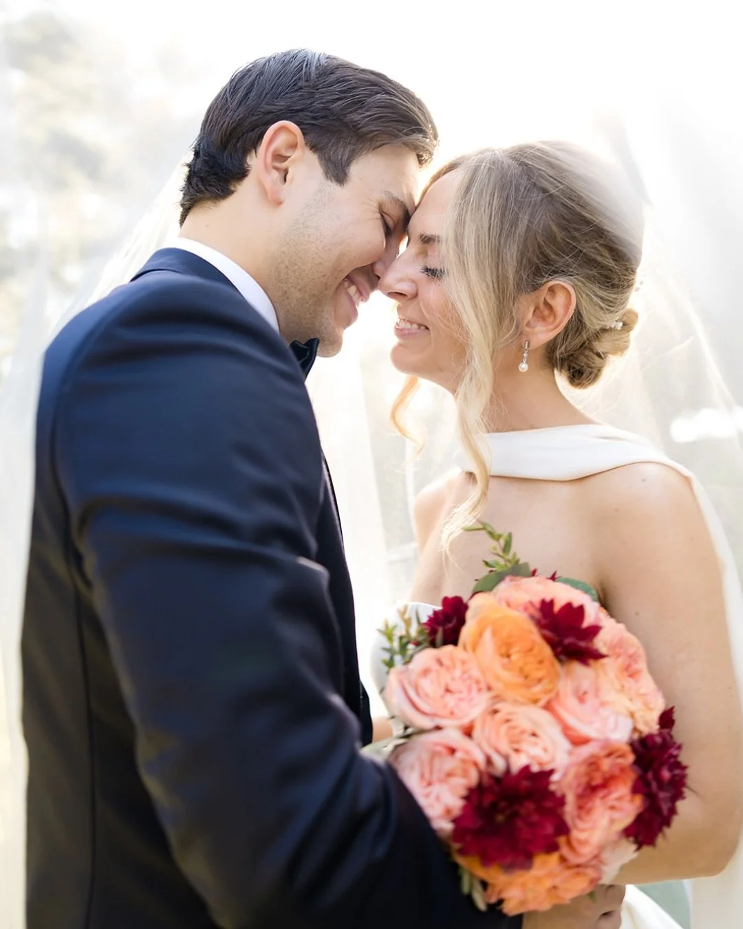 A full wedding day tells a story. A few moments from Danny and Felicia&rsquo;s day that mattered most. 🤍🫶