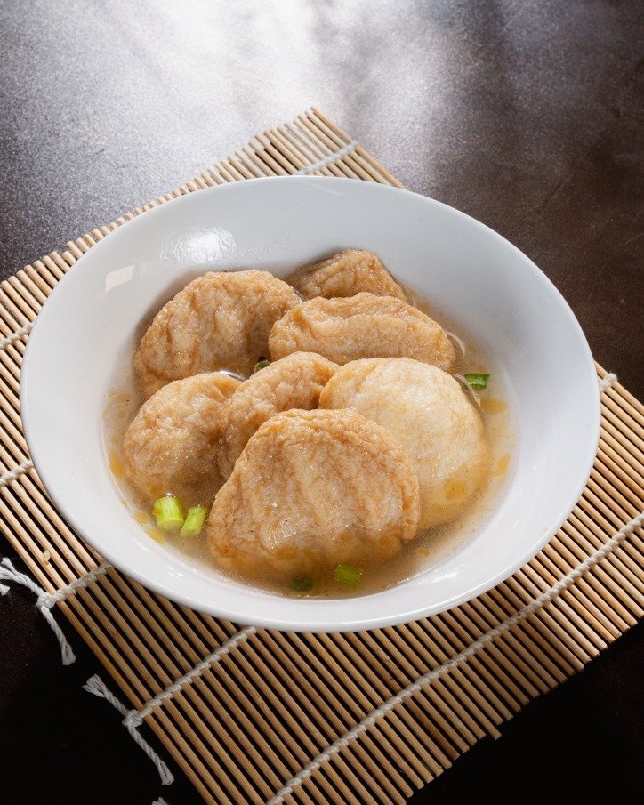 🍜 Recipe Inspiration: Stir-Fried Noodles with Handmade Fishcakes! 🍜

Looking to add authentic flavor to your next meal? Try this quick and tasty stir-fry with our Handmade Fishcakes! Made with premium fish and no additives, these fishcakes bring th