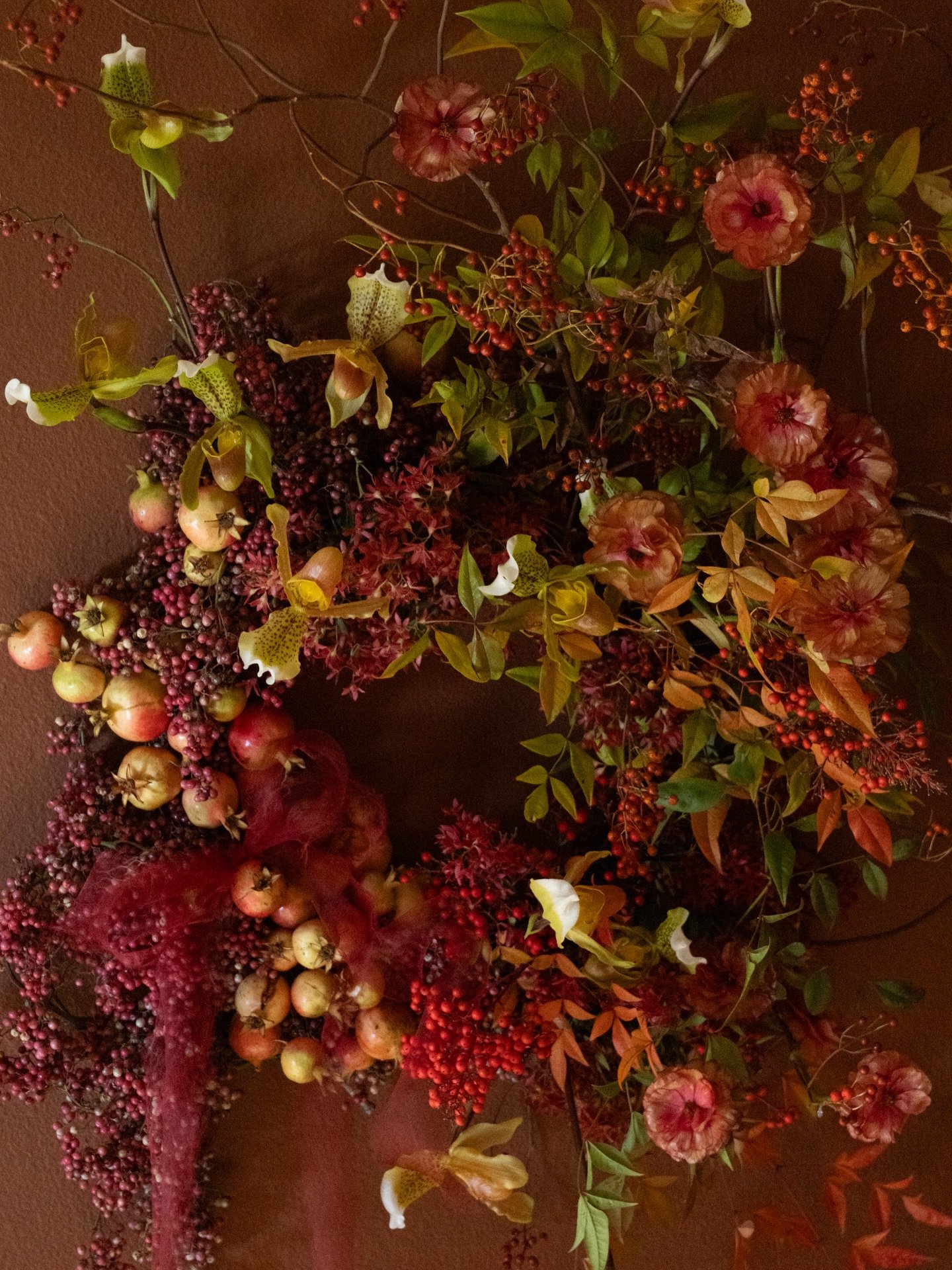 My one wreath of the season 

Topped off by the most floaty @silkandwillow ribbon