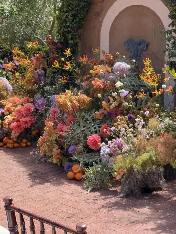 Citrus tones for M &amp; G this June, which I was SO excited to play with as we juggled the couple&rsquo;s love for color &amp; pattern with making sure the day felt elevated &amp; layered

For my part in each wedding design, color will always be the