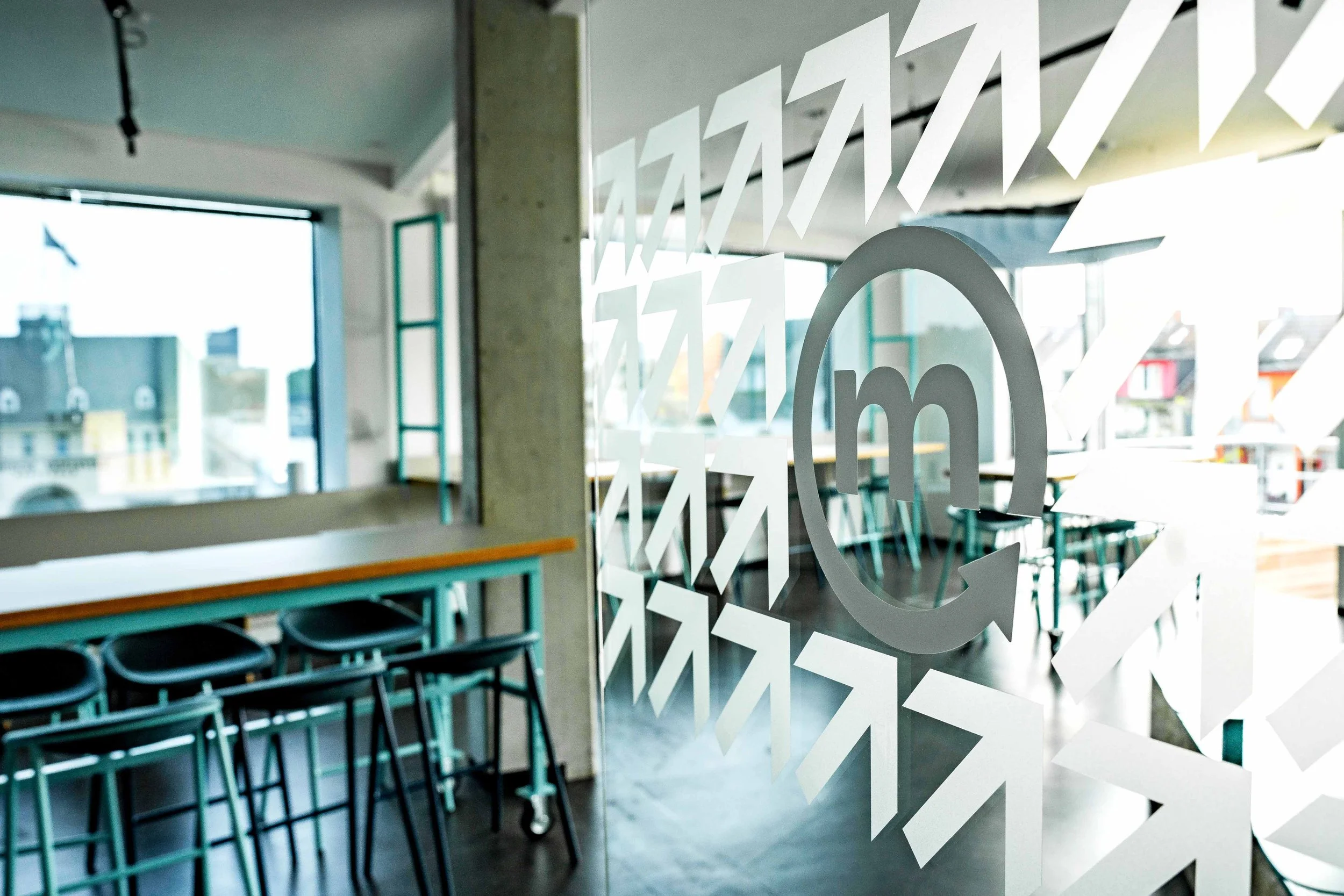 yellow-design-metycle-space-spatial-office-social-hub-detail-graphics.jpg
