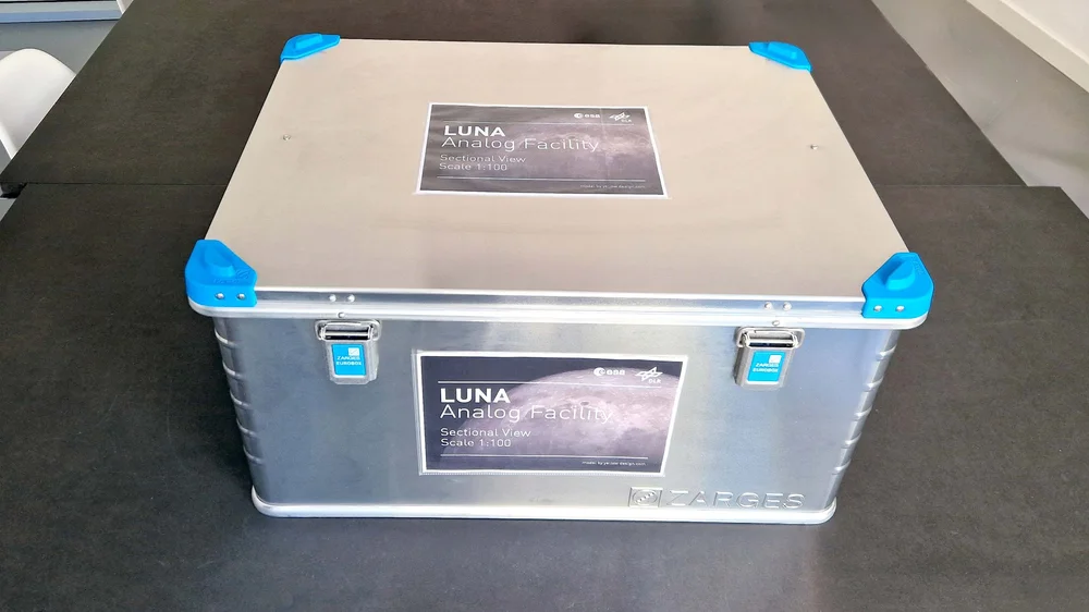 yellow-design-esa-dlr-LUNA-analog-facility-model-spaceops-3.jpg