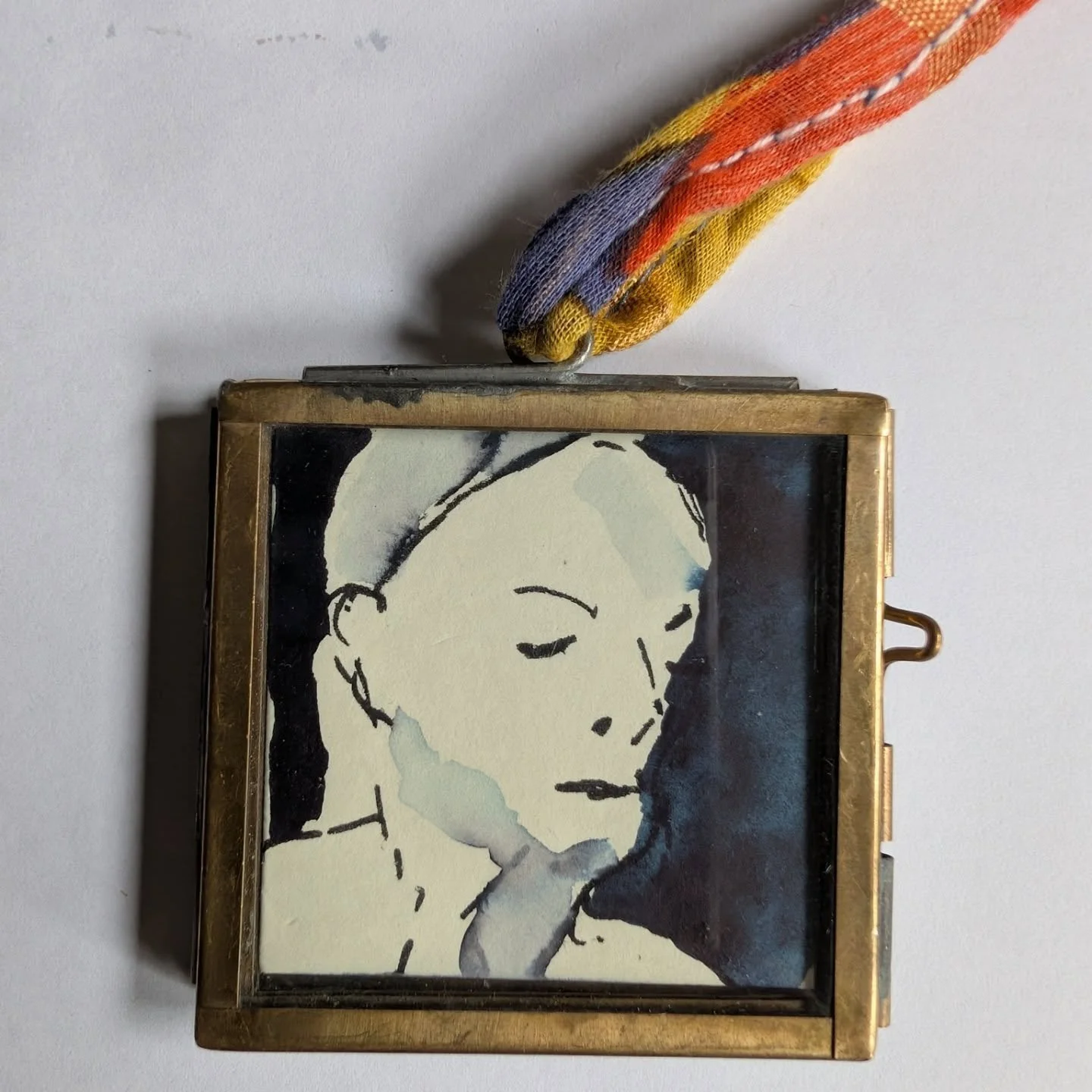 Good morning! Oh I couldn't find my rhythm this morning!! Kind of got somewhere before it finished... Thank goodness we can do it all again tonight!! Thank you lovely Chloe @drawingisfree_org and models. So special ❤️