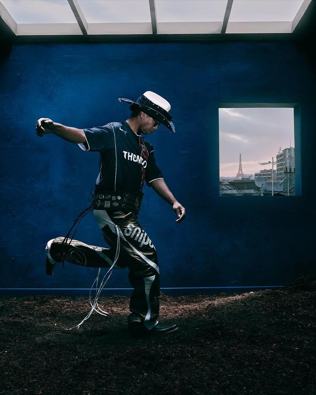 R10 Blue Room 04.jpg