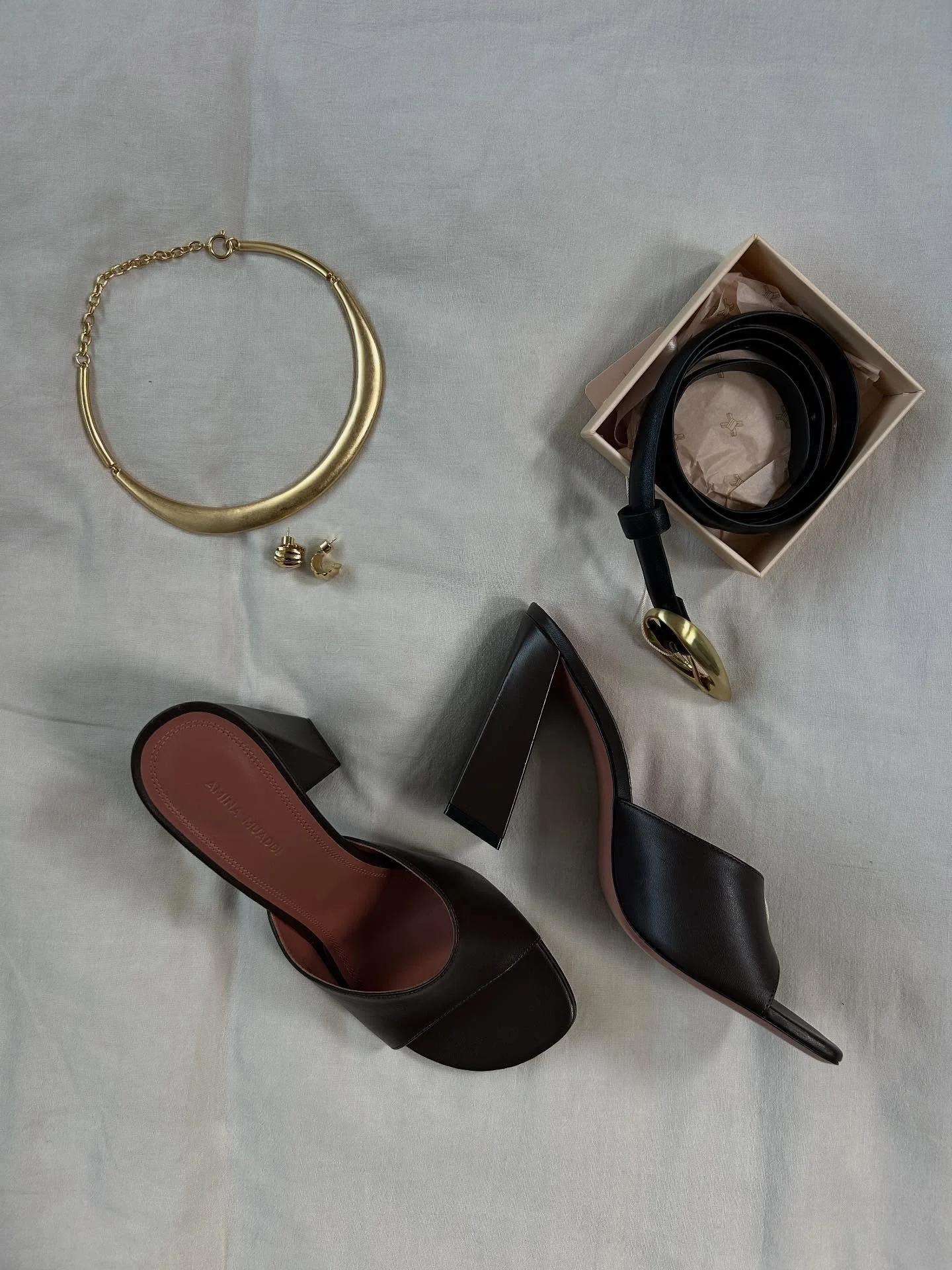 Moments from a recent fitting&hellip;client brief: clean, sporty, strong but PRACTICAL 🪄