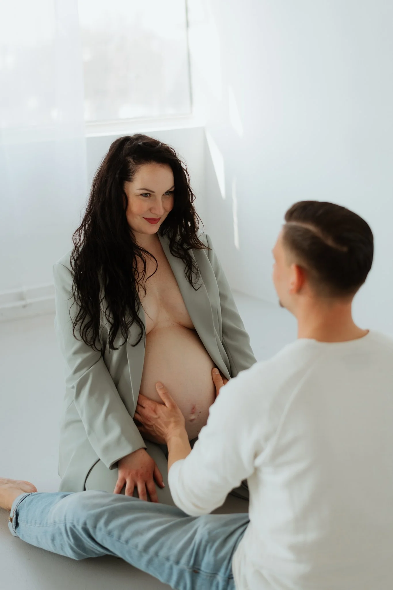 Babybauch‑Familienshooting – Familienfotografie Berlin & Brandenburg