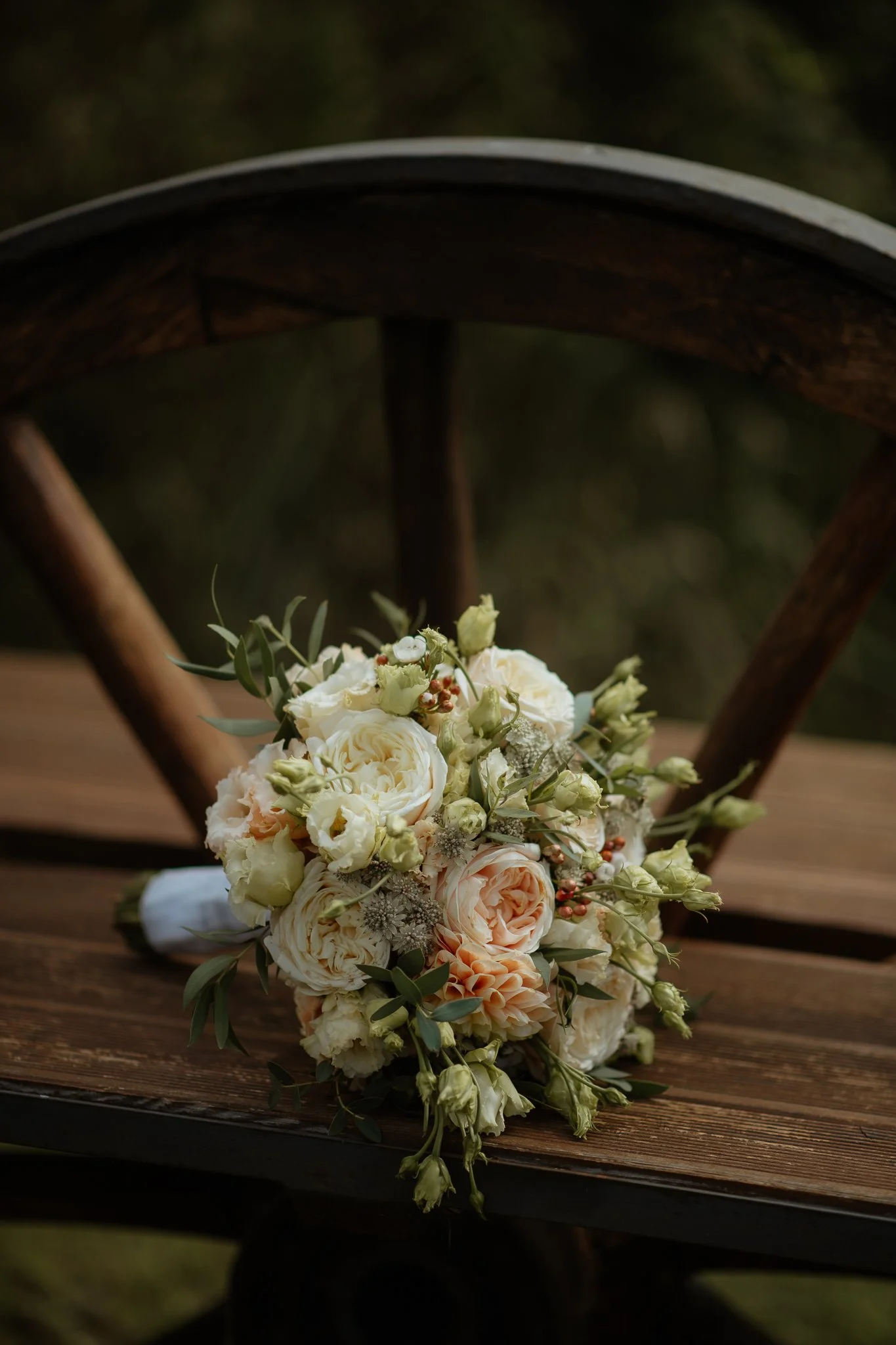 Hochzeitsstrauß Hochzeitsreportage Detail – emotionale Hochzeitsfotografie Berlin