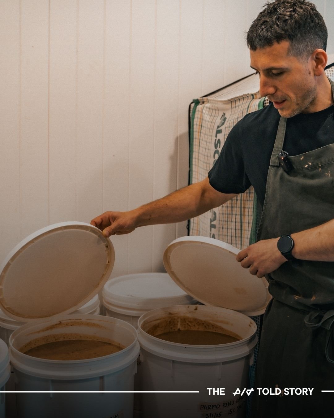 ANTold Story: Inside the mind of Chef who turns wastage into flavour bombs
Live on Youtube Now!!!!

Comment "ANTOLD" to listen to Chef Tony&rsquo;s story!

Building Cura Seasonings wasn&rsquo;t just about creating the product.. it was about