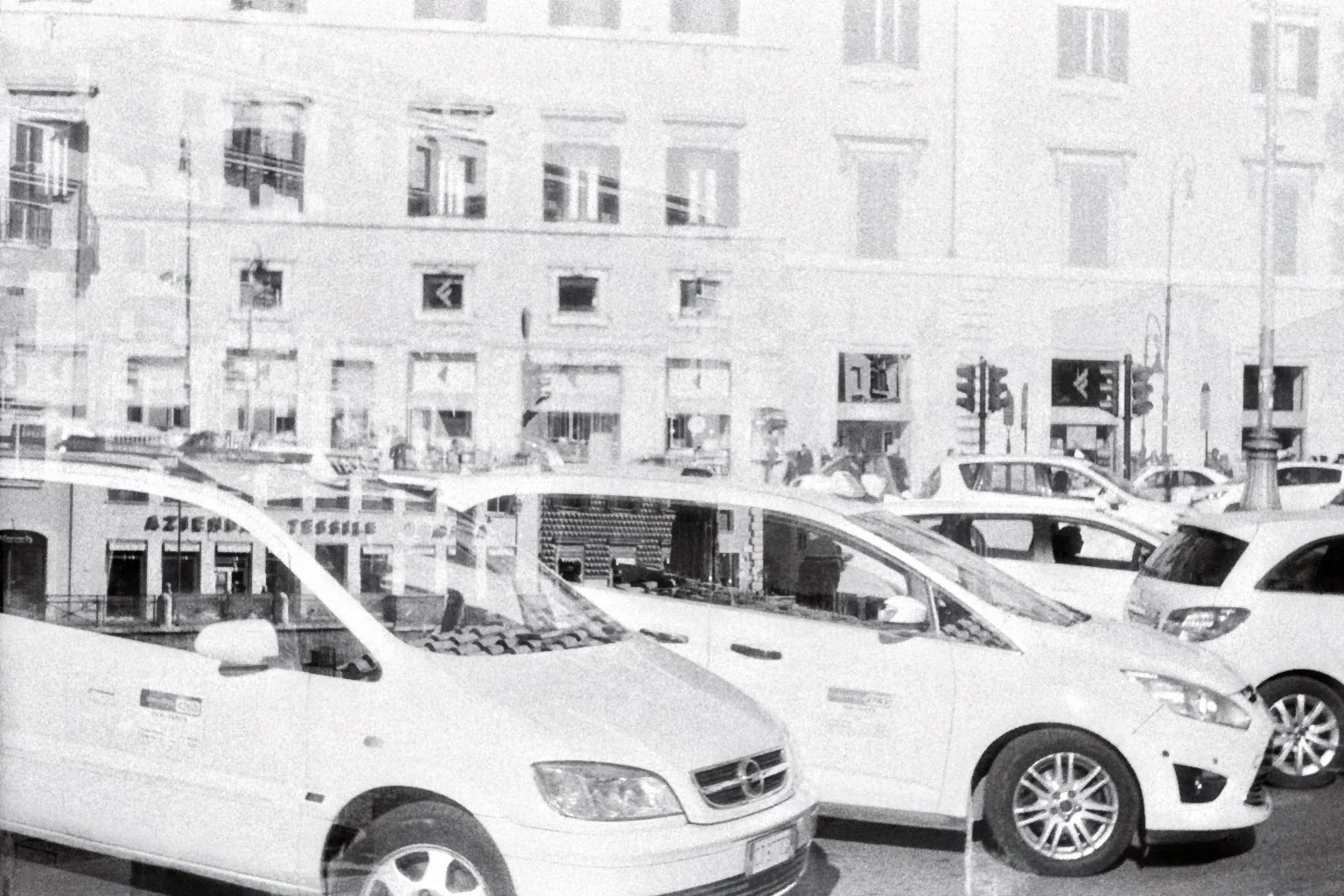 imm002_N2.jpg