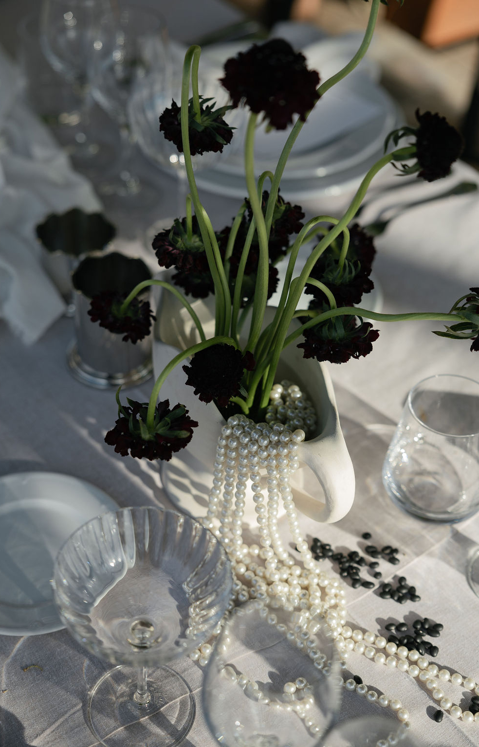 A black wedding palette | Avelã White
