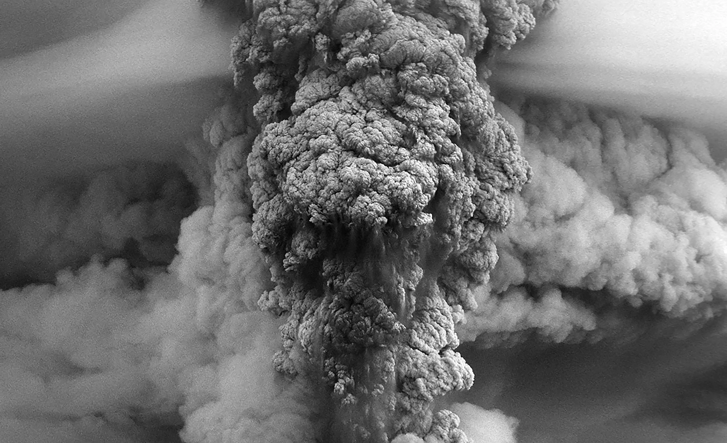 Clouds and bombs_Juan Hein_9.jpg