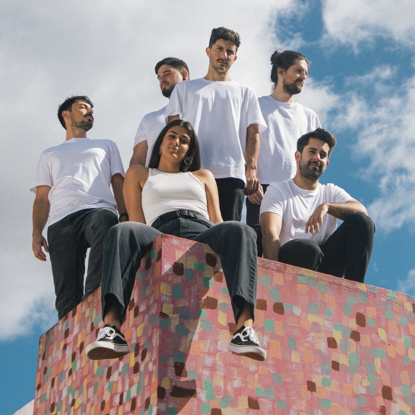 “Rush”, dos The Elephant Woman, foi o tema mais ouvido em junho