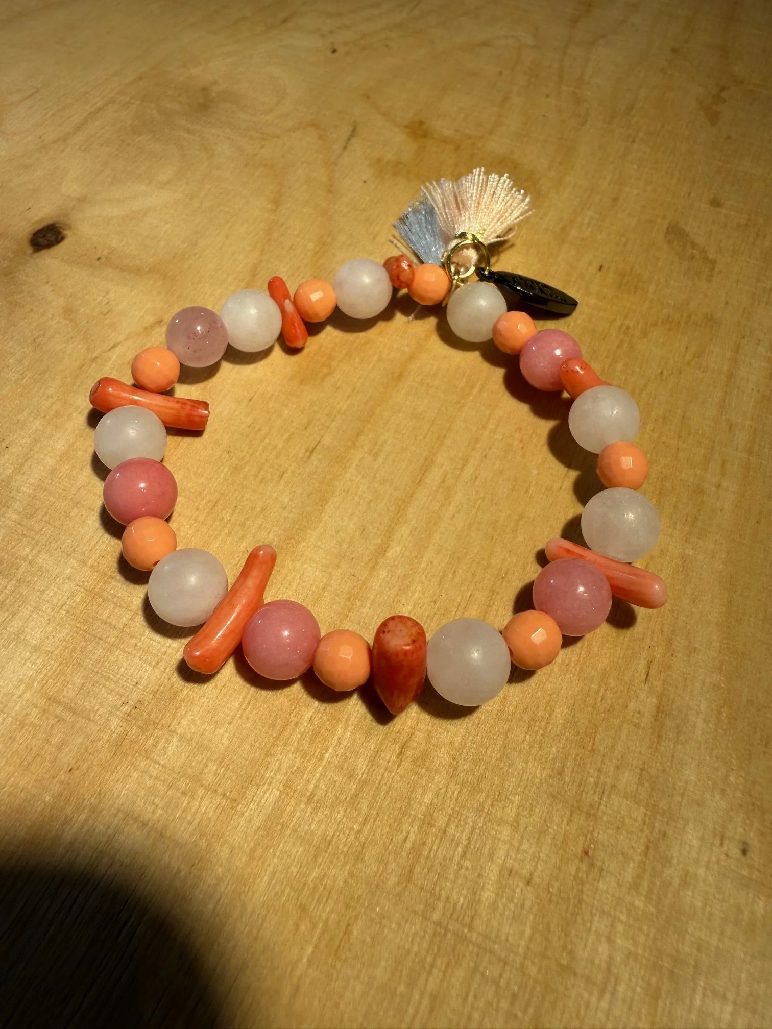 Armband Koralle Rosenquarz Jade 2.jpeg