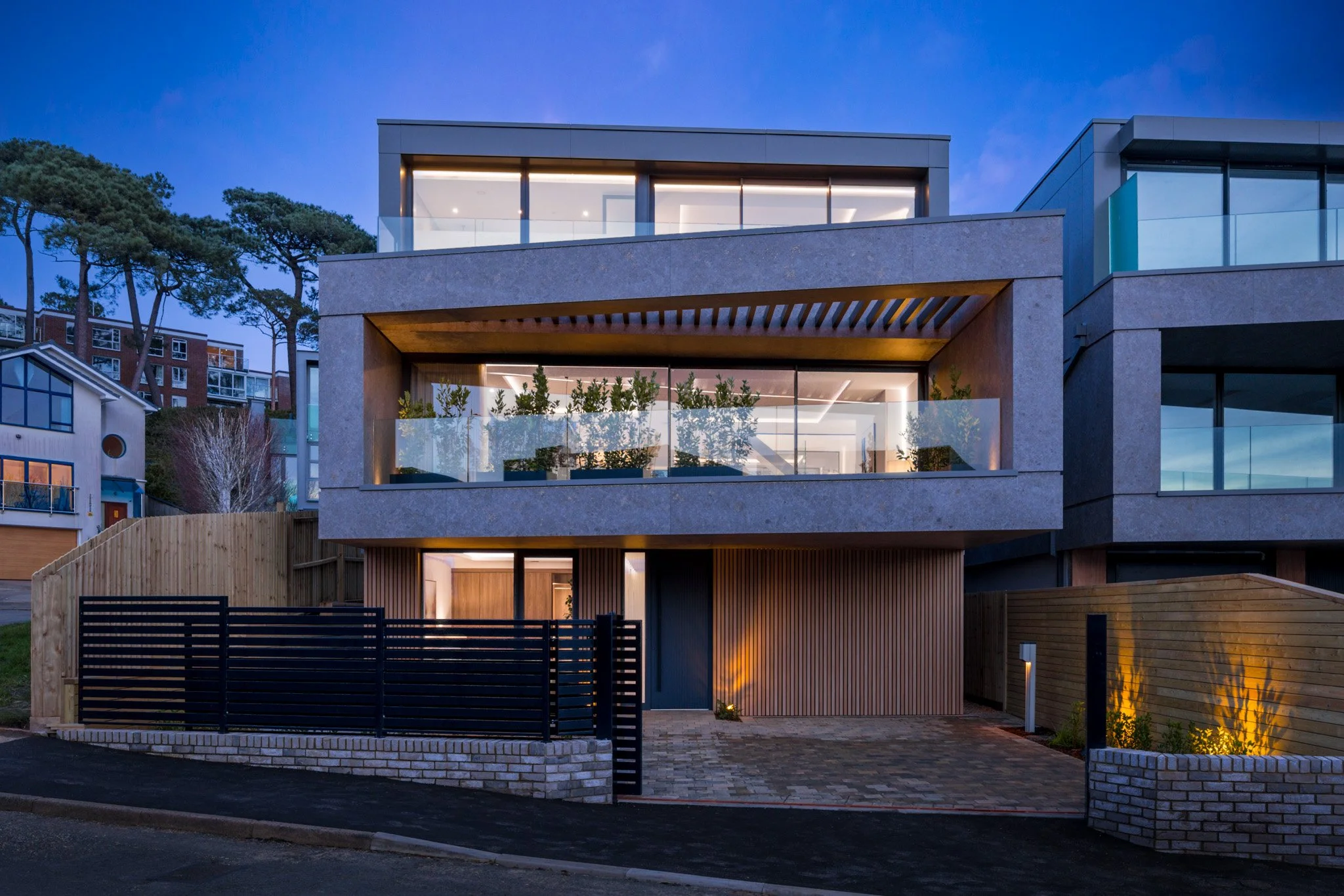 Alia Partridge Walk twilight-1 web300.jpg