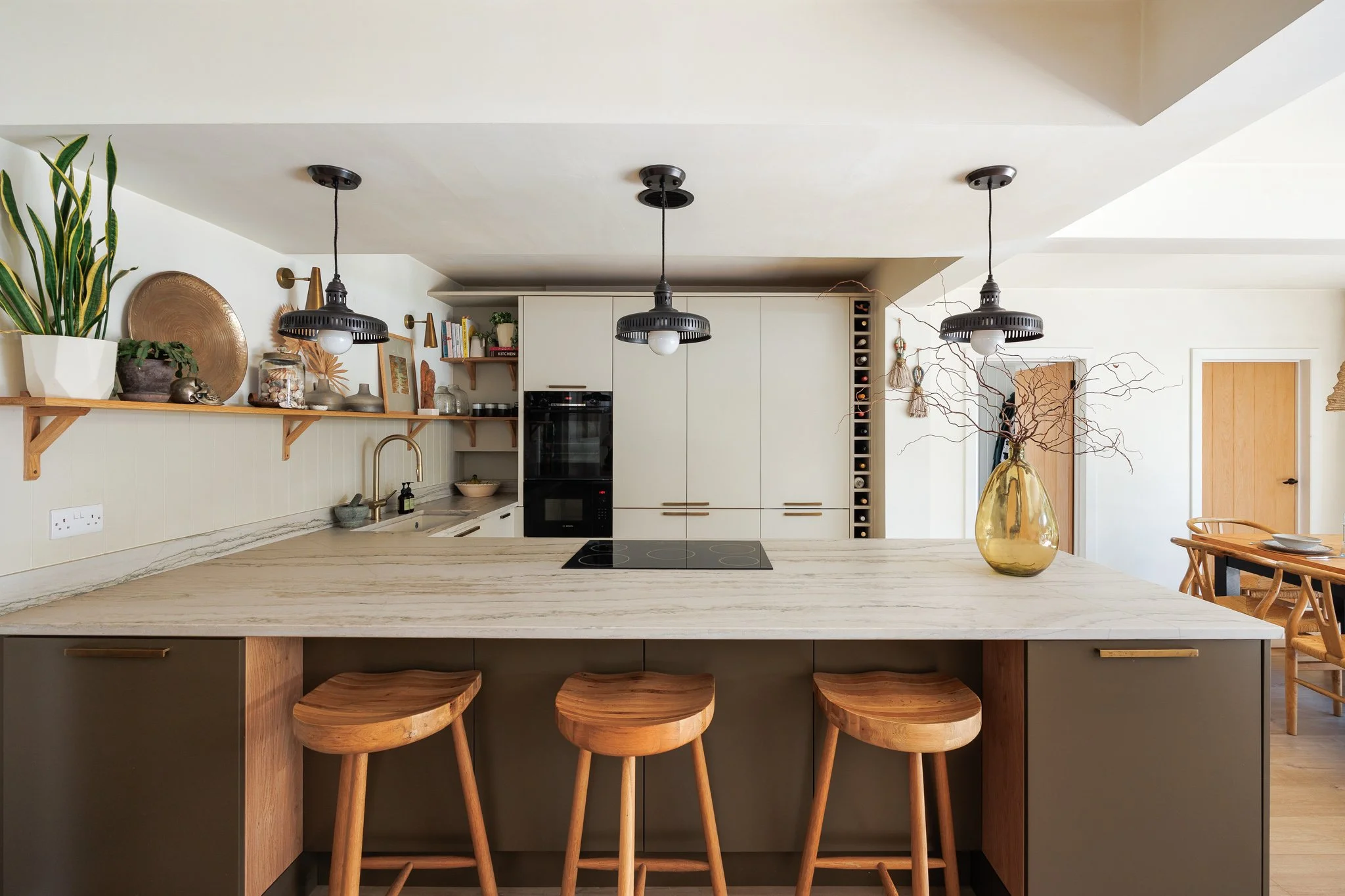 Calming interiors-1 web300.jpg
