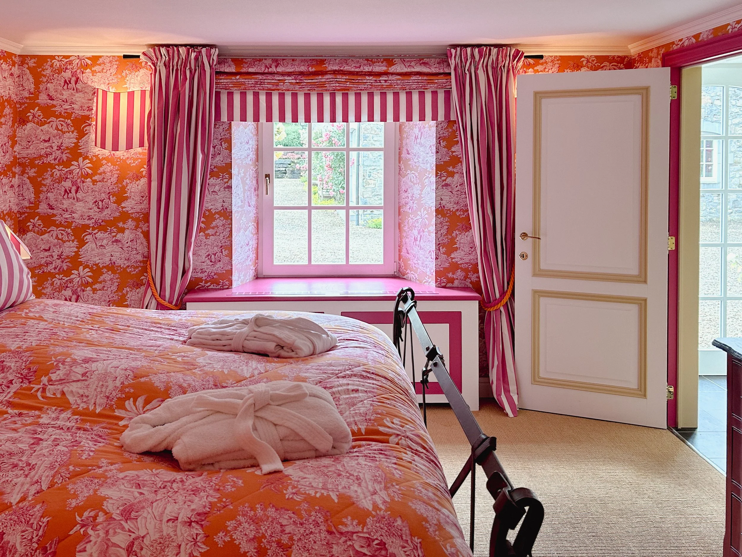 holiday home with luxurious rooms