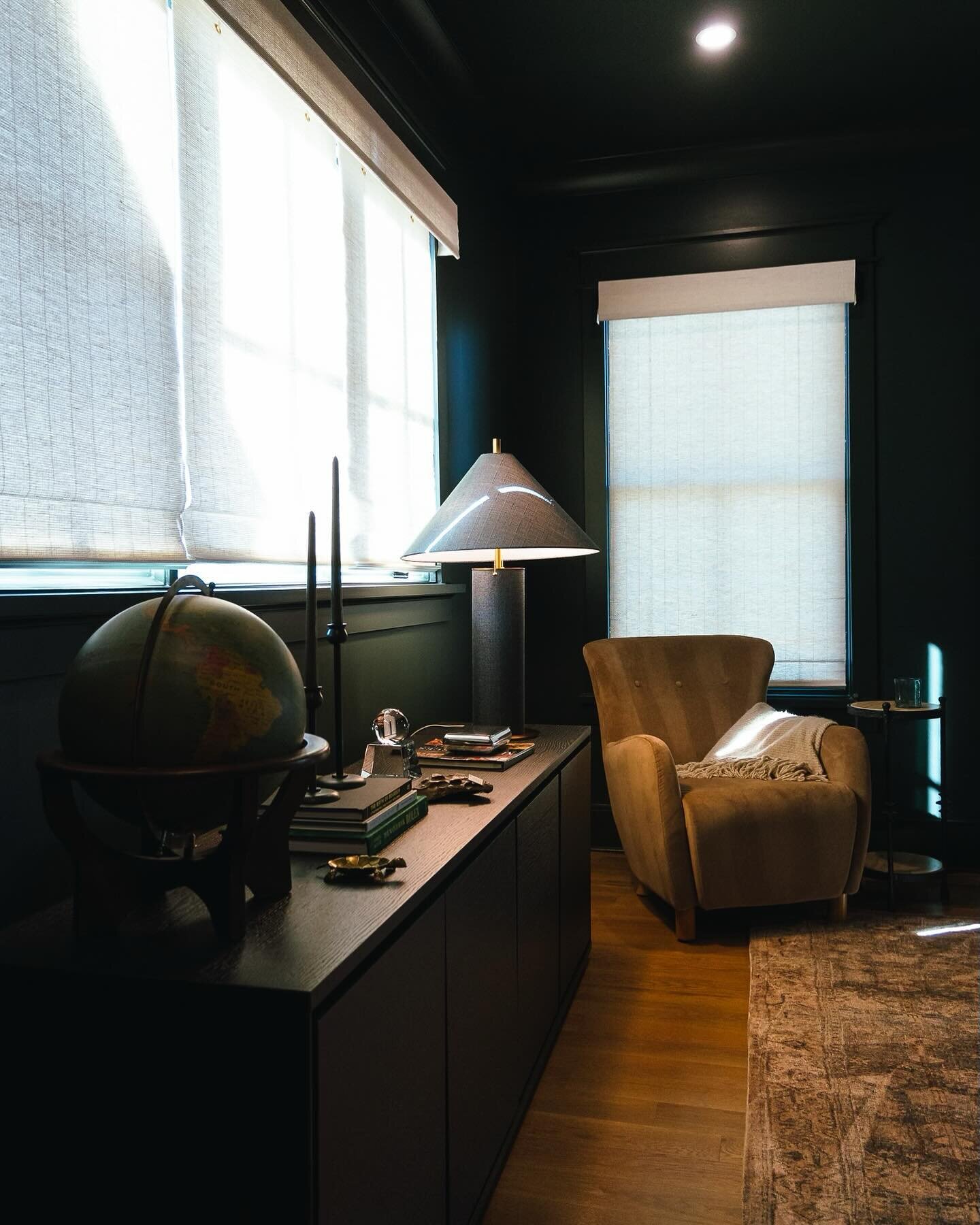 Sitting in my 75% finished office daydreaming of this home office we just finished painting a couple of weeks ago. Loving the moody vibe that my client refers to as her &ldquo;Wednesday Addam&rsquo;s aesthetic&rdquo; 

This project in Green Hills is 