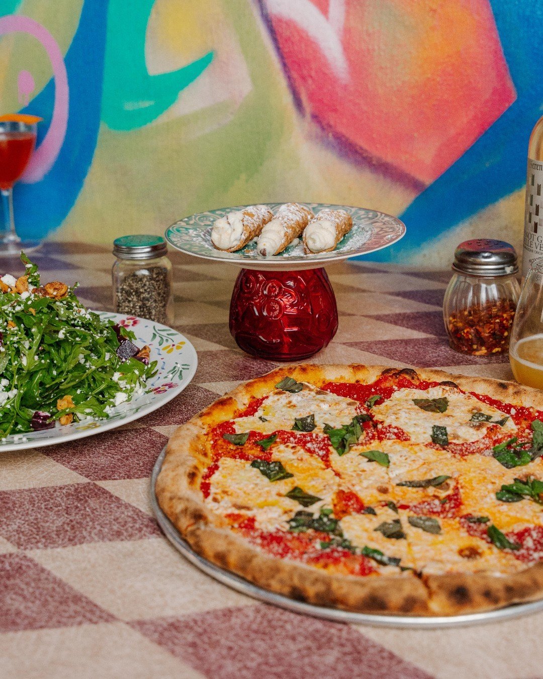 Get fancy with our Date Night Special&mdash;gourmet pizza, fresh salad, sweet cannoli, and wine, all for just $50.

&bull;
&bull;
#kingsbridgesocialclub #kingsbridge #pizza #pizzalovers #bronx #bronxny #newforkcity #nyceats #nycfoodie #italianfood #e