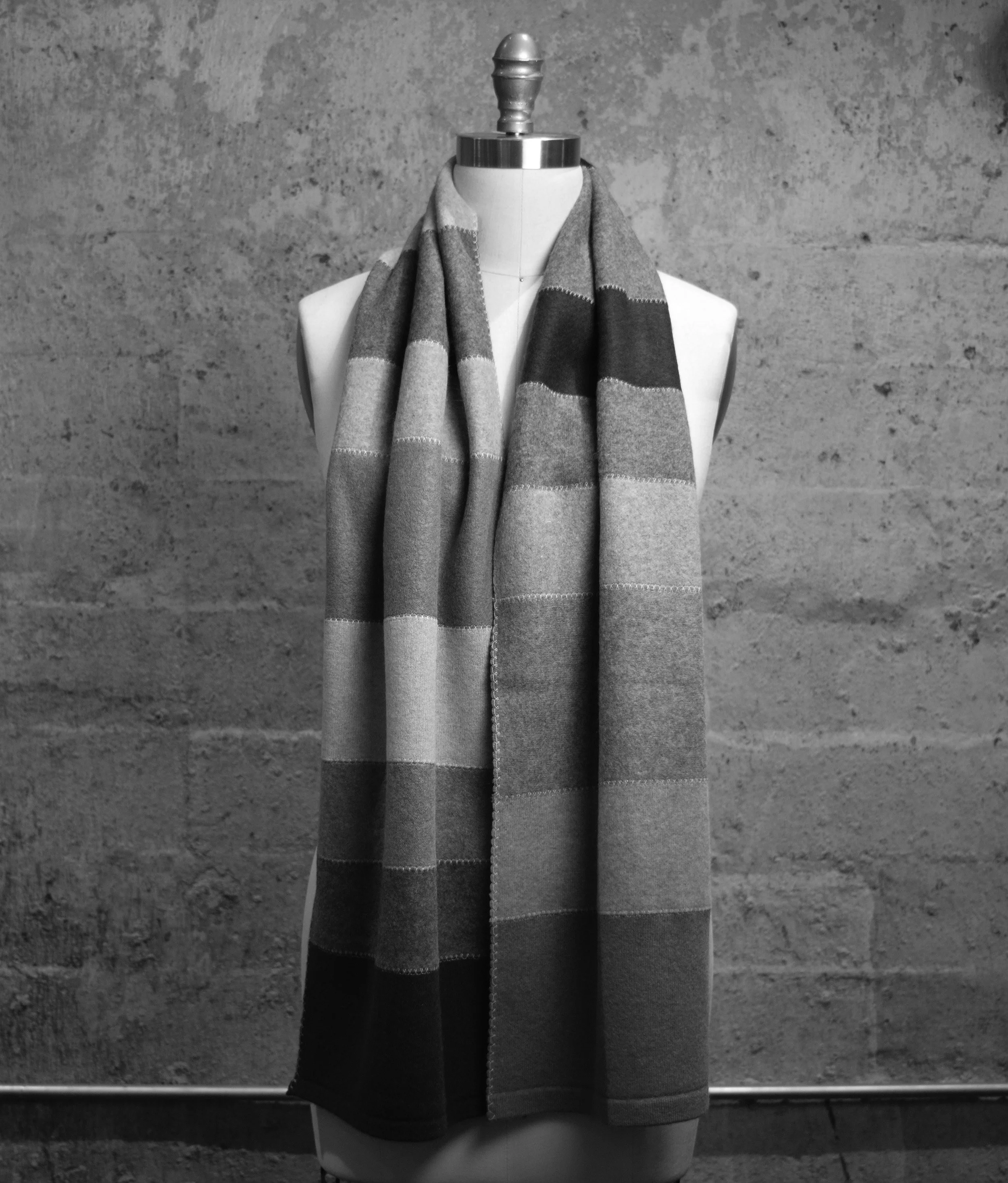 26_Stripe Custom BW.jpg
