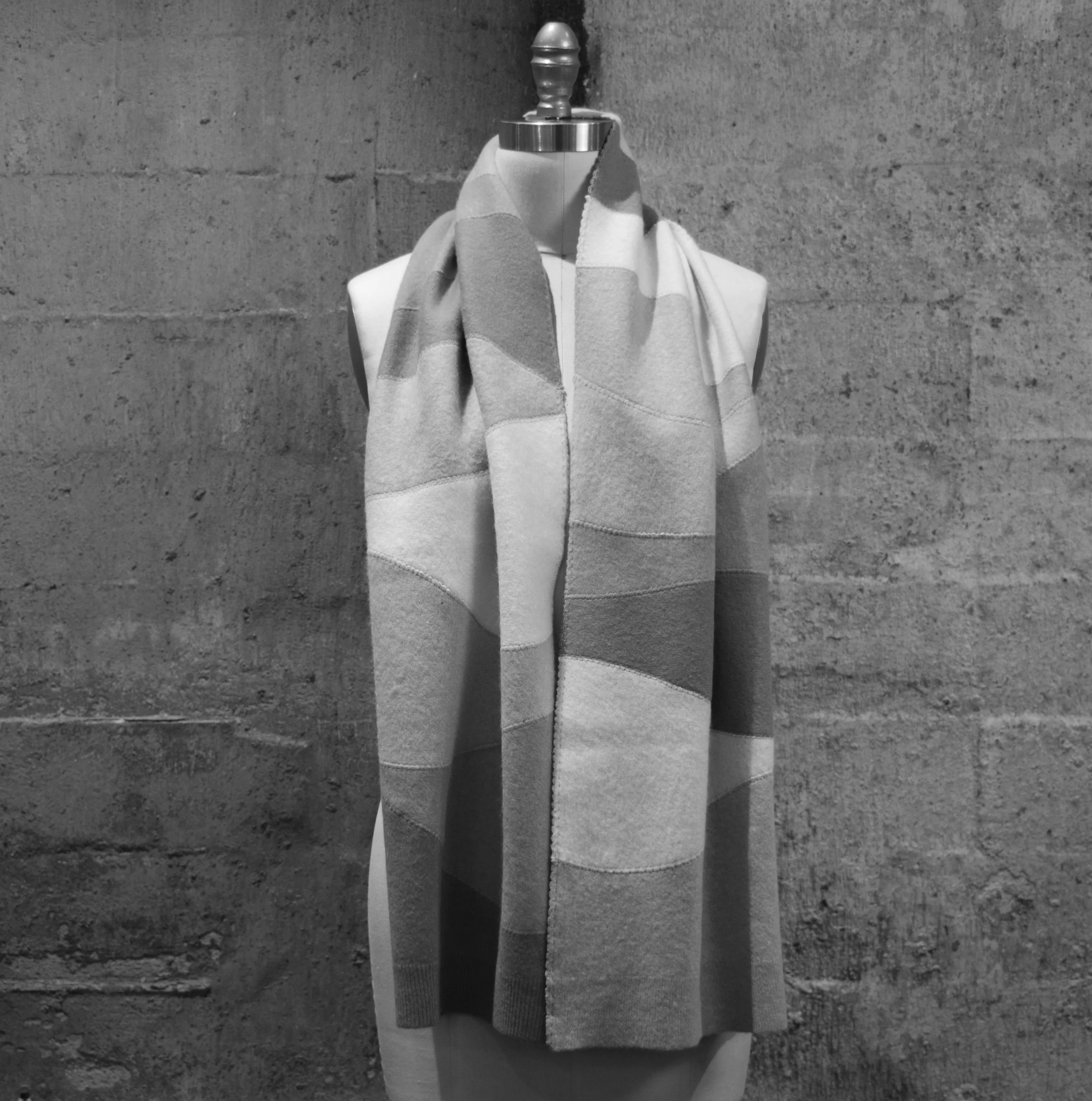 26_Waves Custom BW.jpg