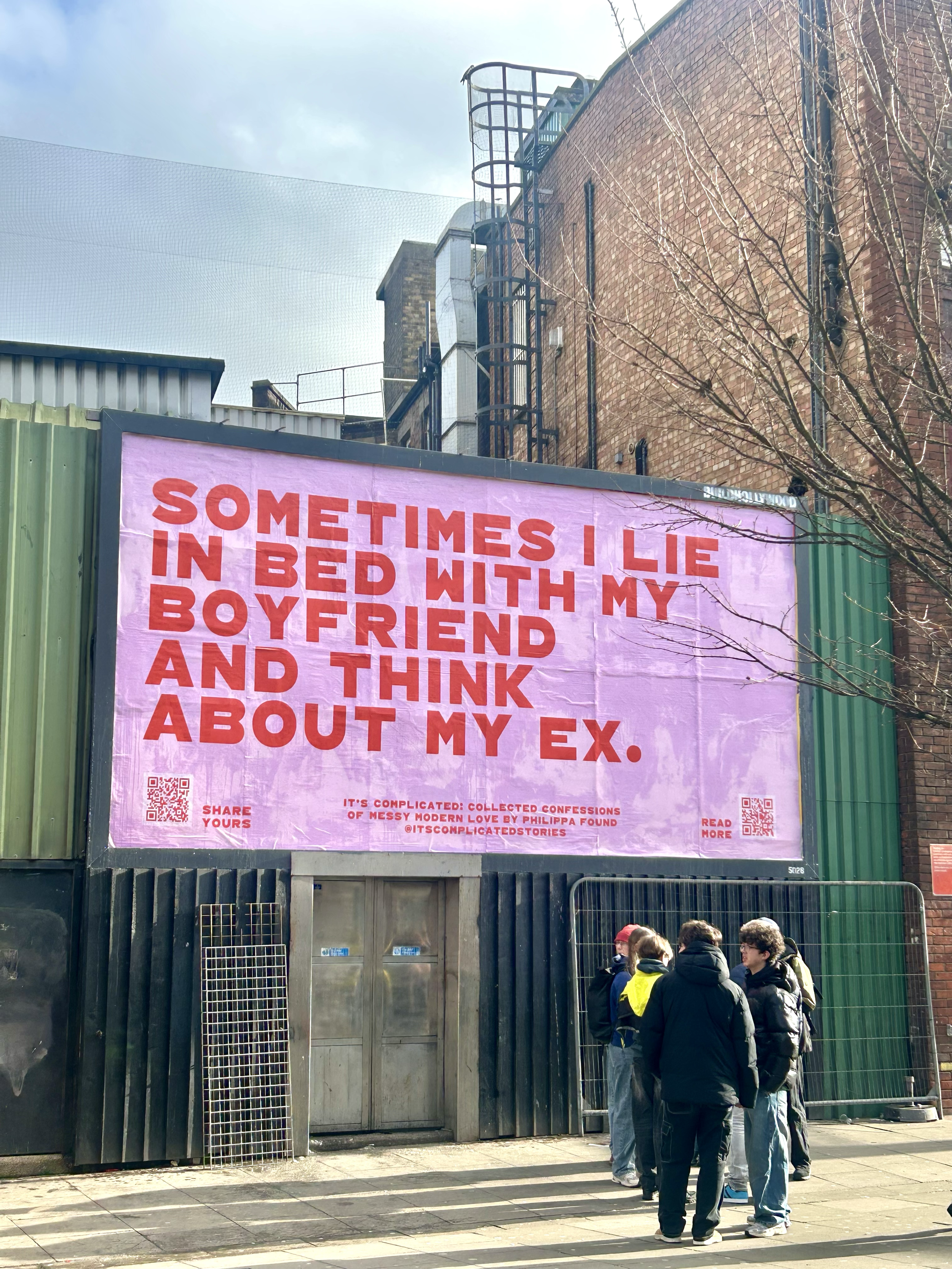 Sometimes I lie, Camden Town station