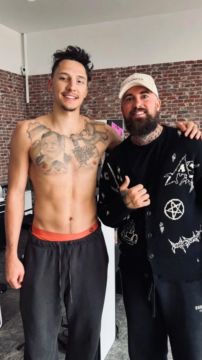 Tattoo artist Patrick Fumfar (PATS.INK) alongside Lindy Waters II, NBA Pro of the San Antonio Spurs during a personal meeting before the Tattoo Session.