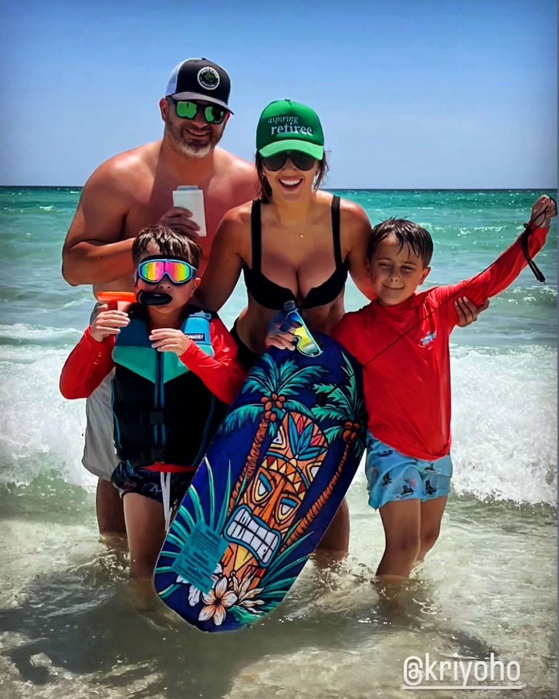 Thanks for the support Yoho fam!! That beautiful husband is looking even more fantastic in that wonderful hat!